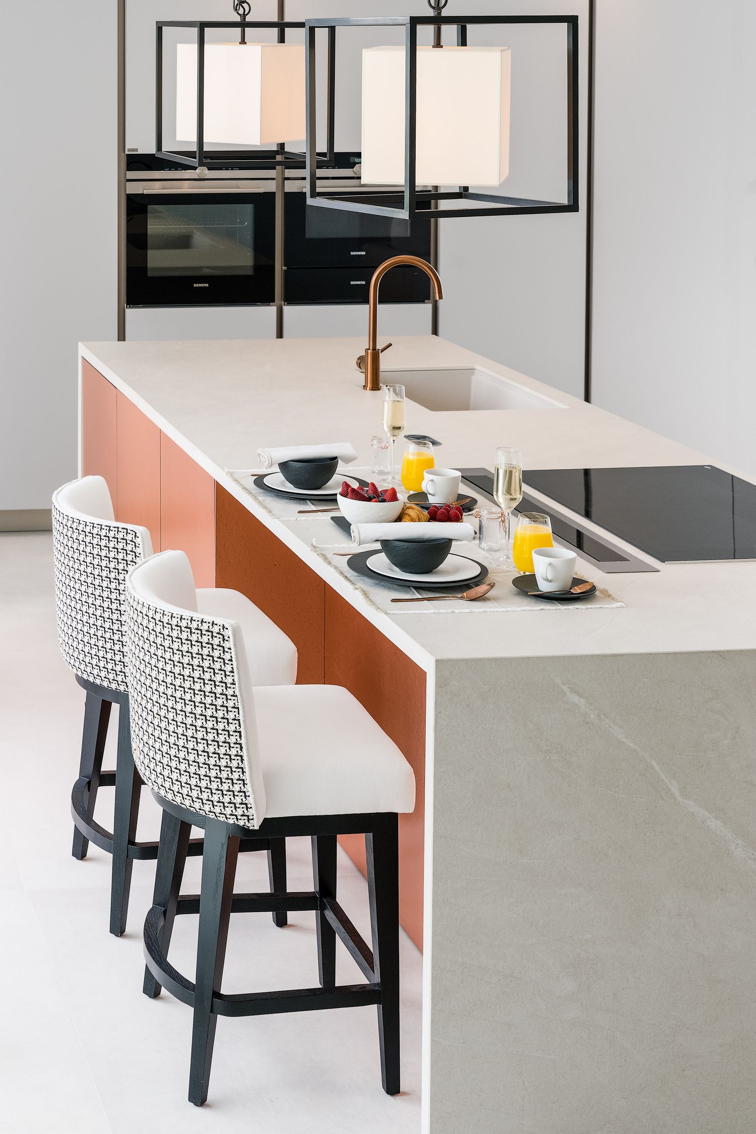 nterior design photography focused on spaces, light and materials. Clean, natural images for designers, architects and high-end residential