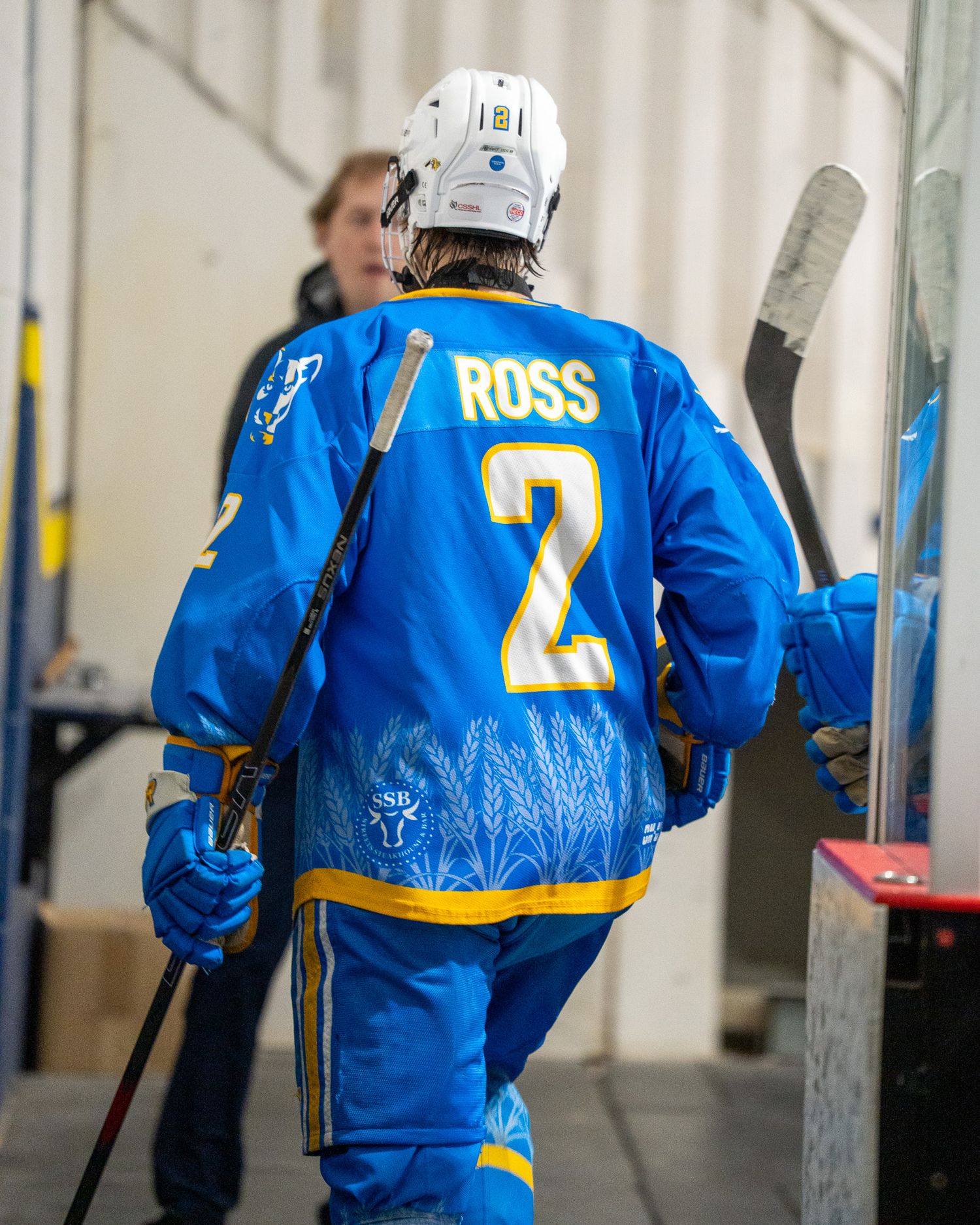 Tyson Ross walks down the hallway as teams head to the room for intermission.