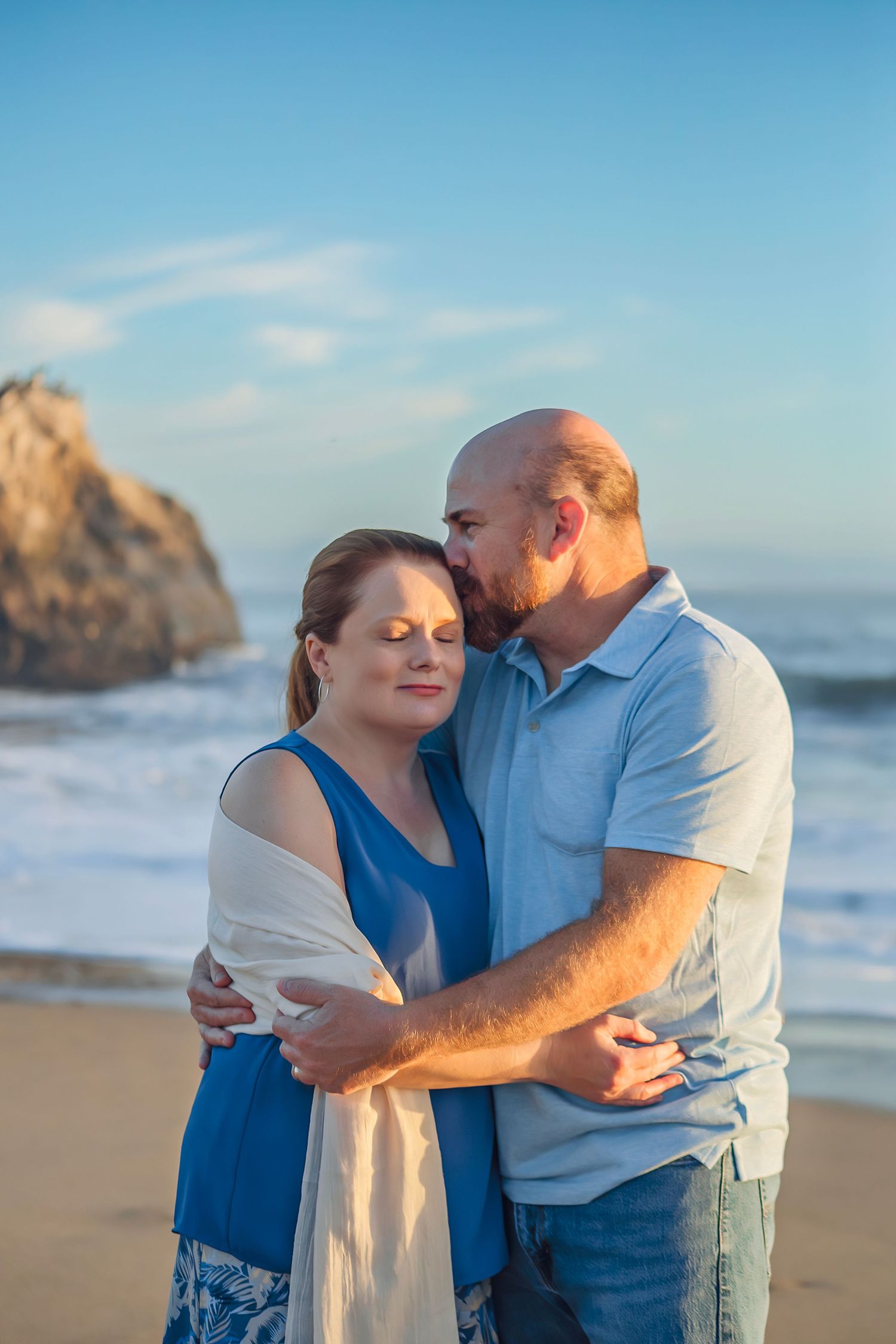 A couple enjoying at the beach in Santa Cruz, captured in natural light with candid moments, ocean views, and a relaxed coastal setting