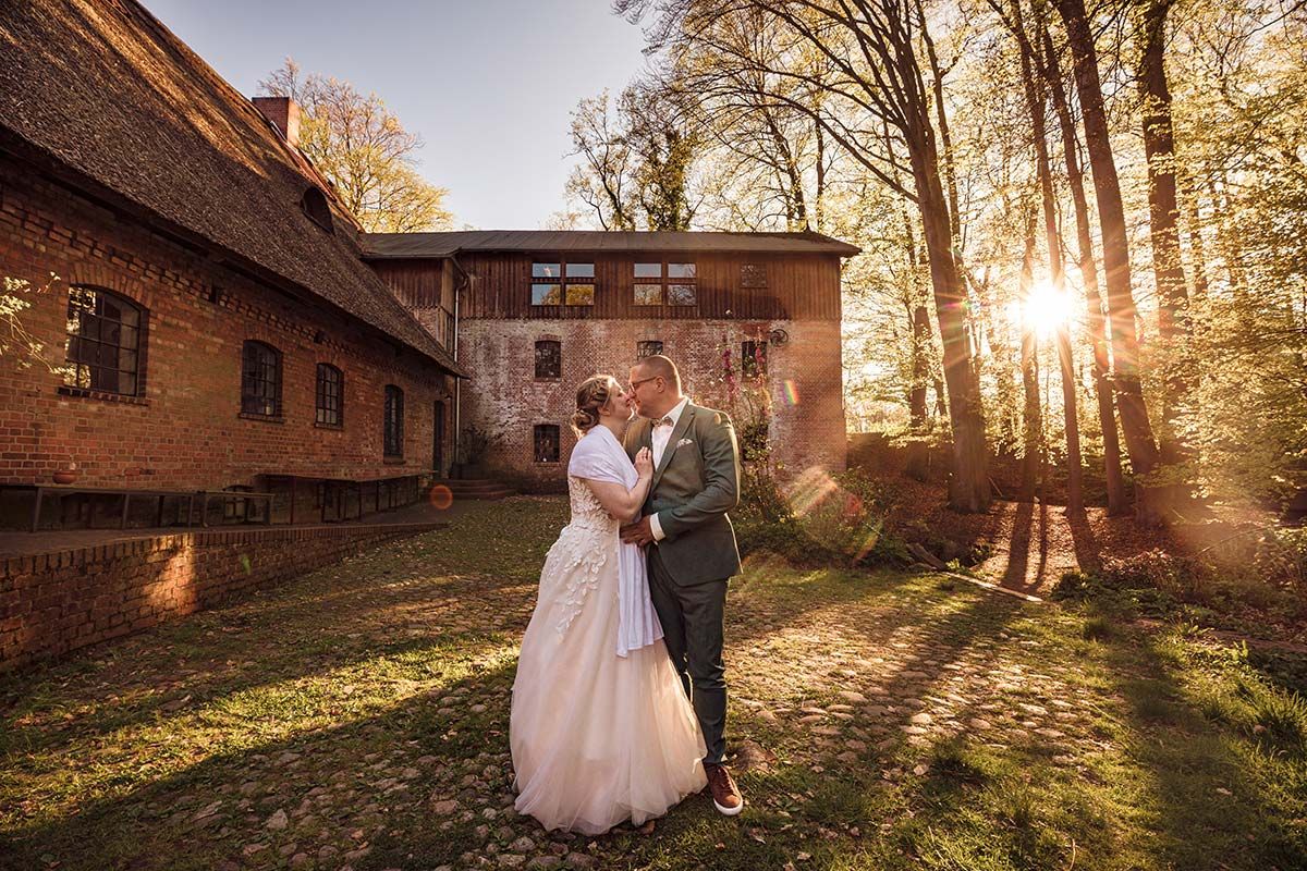 Hochzeitsfotograf Hamburg Hochzeitsportraits beim Sonnenuntergang