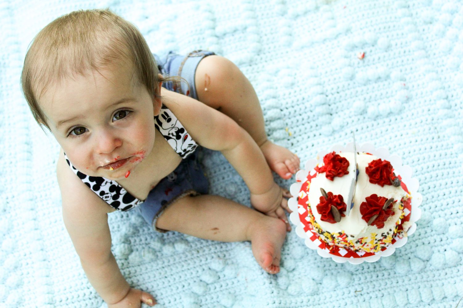 Baby's first birthday cake smash photo session in Harford County, MD