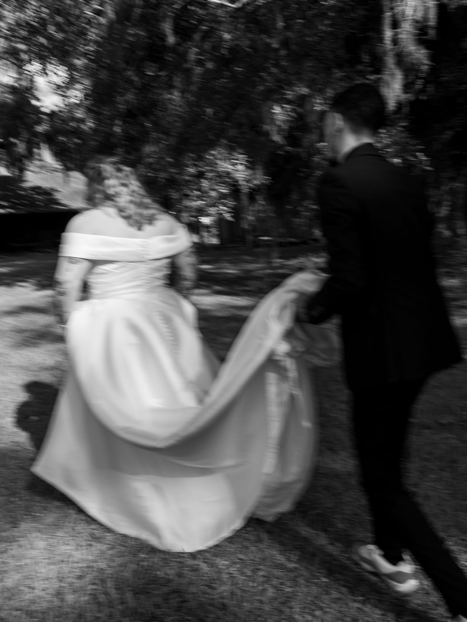 On May 14, 2026, the Holomans celebrated the beginning of their forever at Thompson Farm in South Carolina.