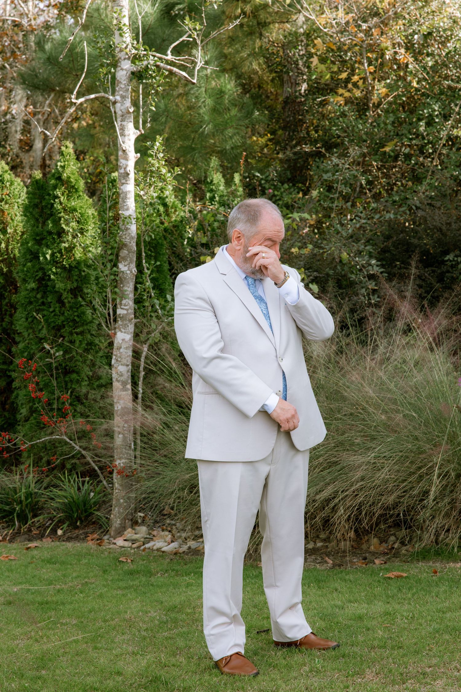 The Albus' wedding day at White Oaks in South Carolina was a beautiful celebration of love, family, and the start of a new chapter.