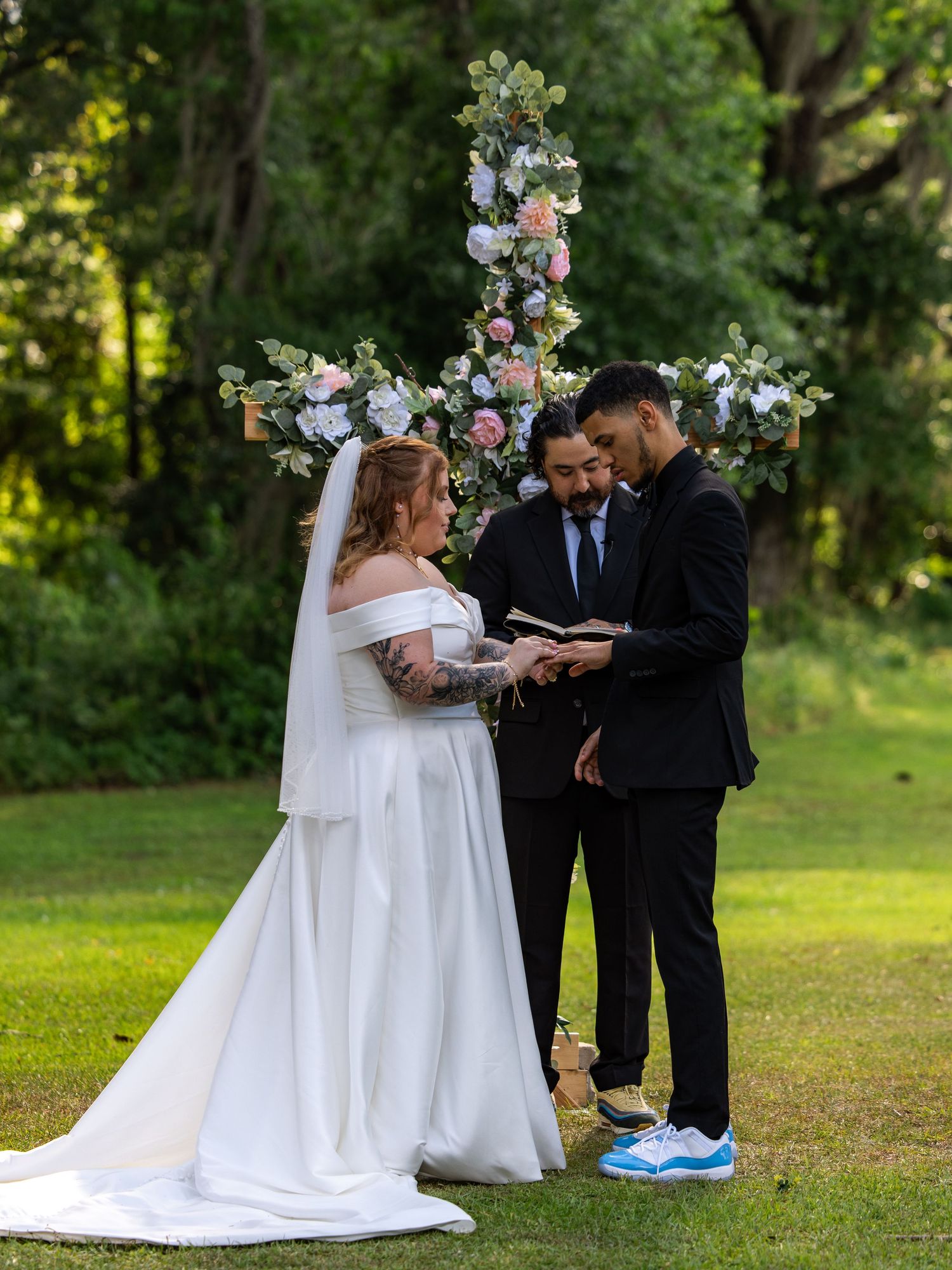 On May 14, 2026, the Holomans celebrated the beginning of their forever at Thompson Farm in South Carolina.
