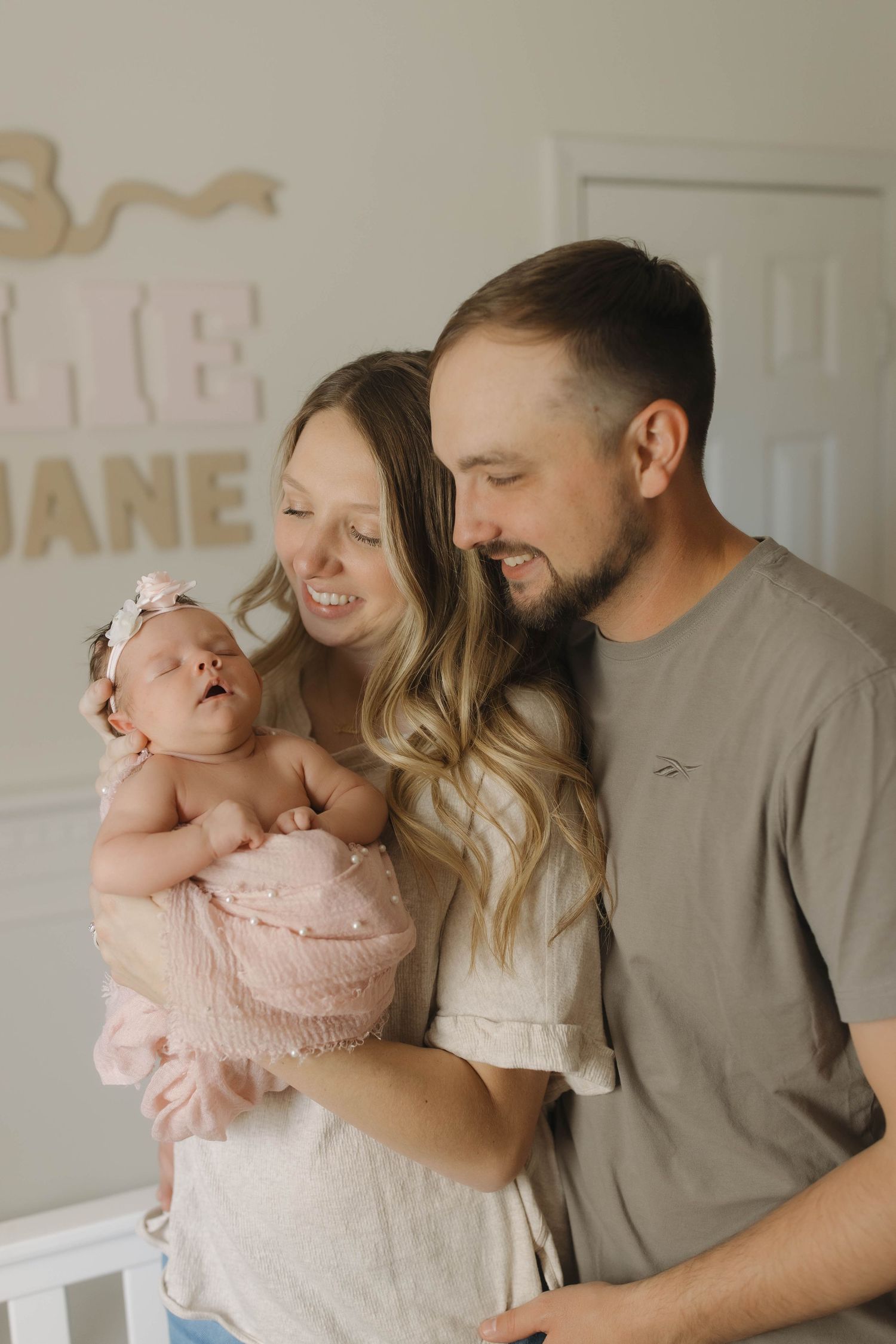 Arkansas Newborn Photographer, Northwest Arkansas Newborn Photographer, Maternity Photographer, Milestone Photographer