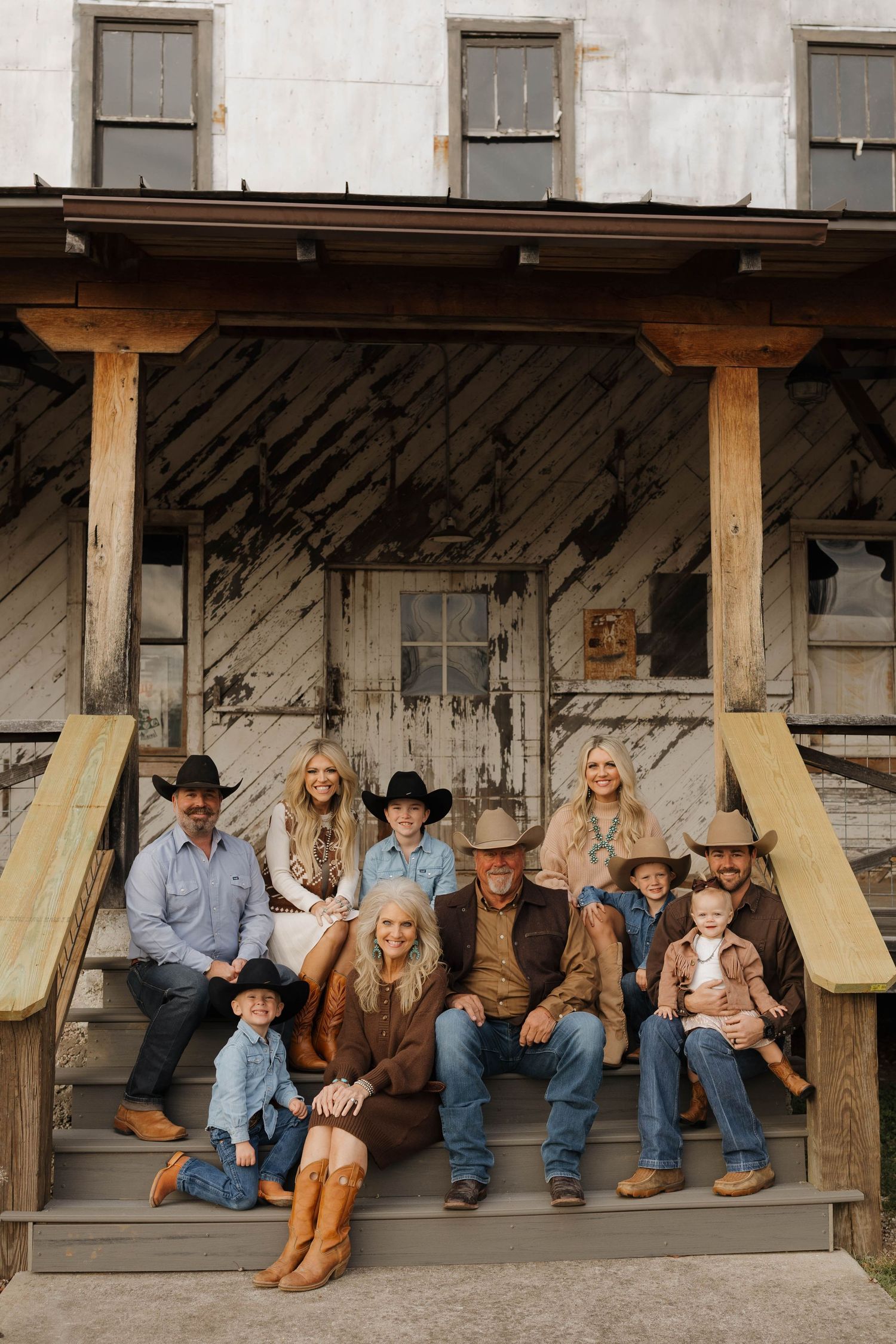 Western Family Photographer, Livestock Photographer, AR western photographer, farm photographer, NWA western photographer