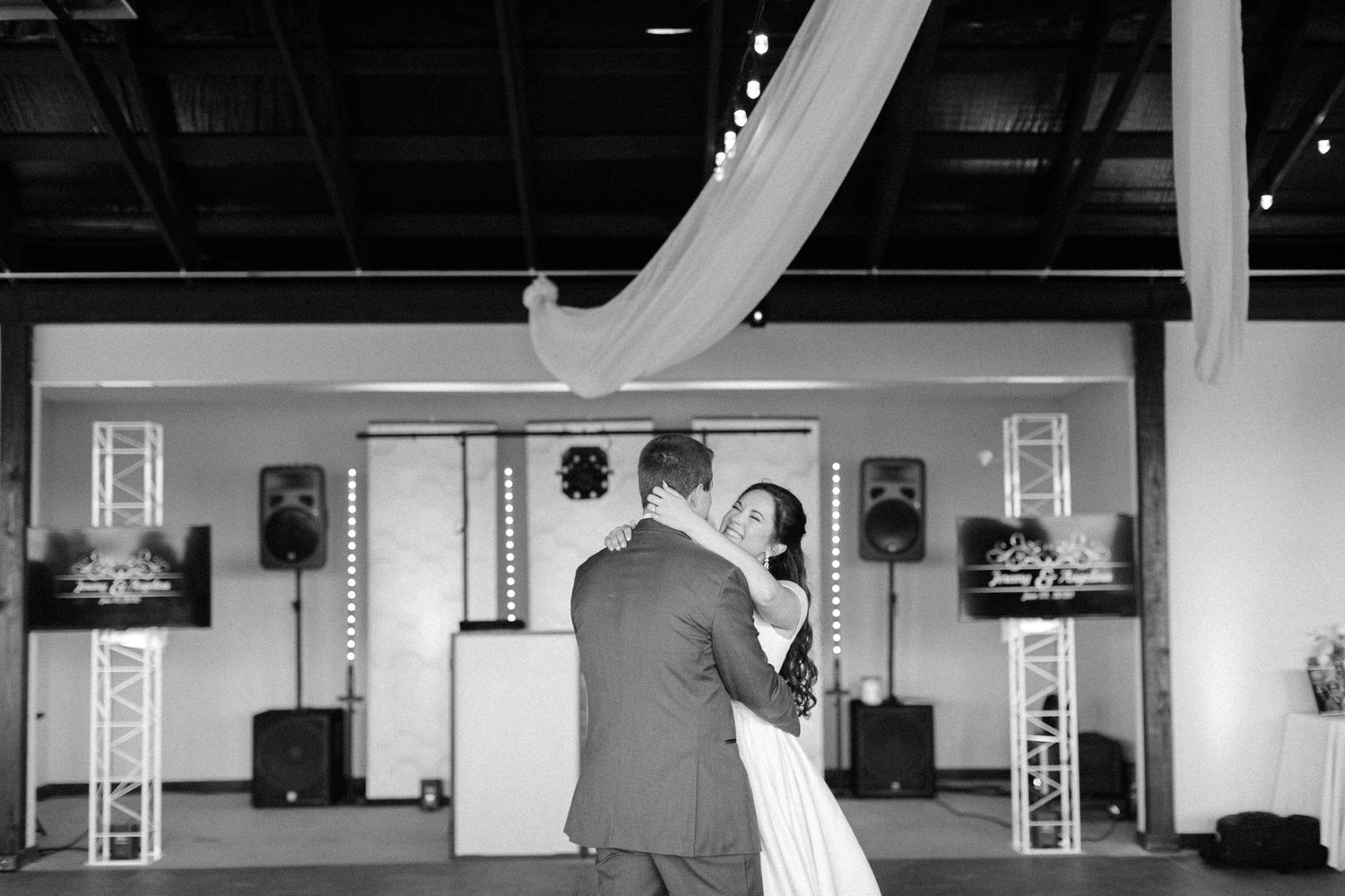 Wedding at Chateau Selah Venue in East Tennessee