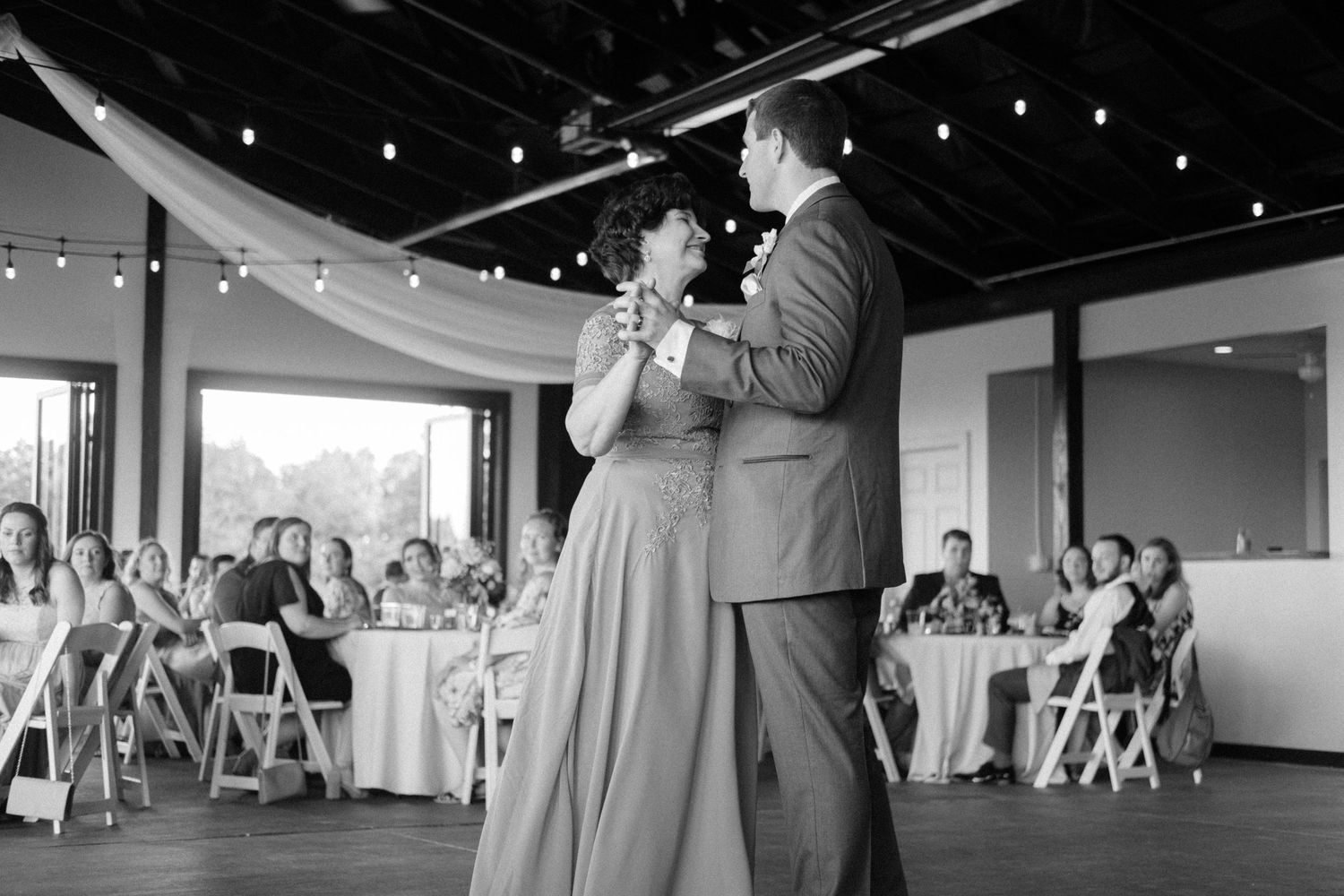 Wedding at Chateau Selah Venue in East Tennessee