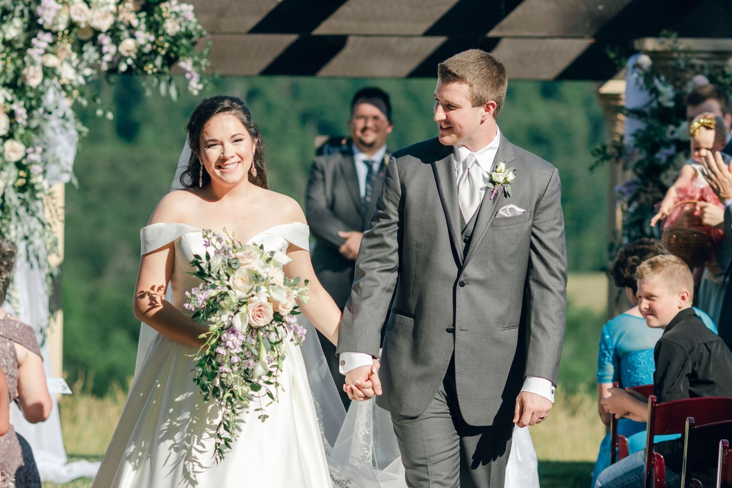 Wedding at Chateau Selah Venue in East Tennessee