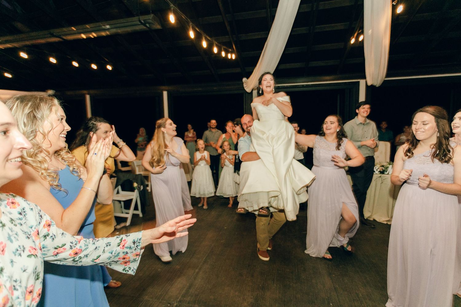 Wedding at Chateau Selah Venue in East Tennessee