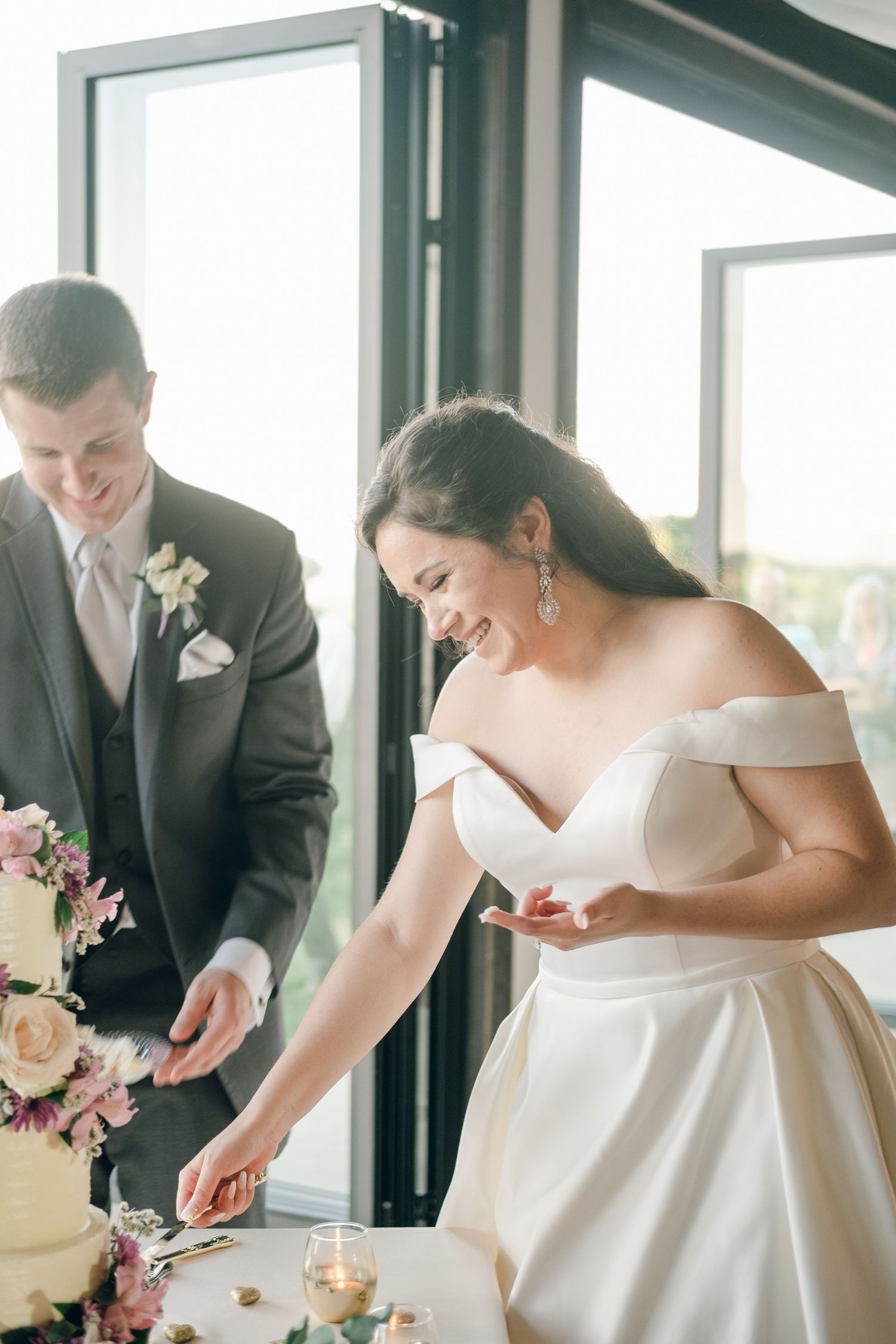 Wedding at Chateau Selah Venue in East Tennessee