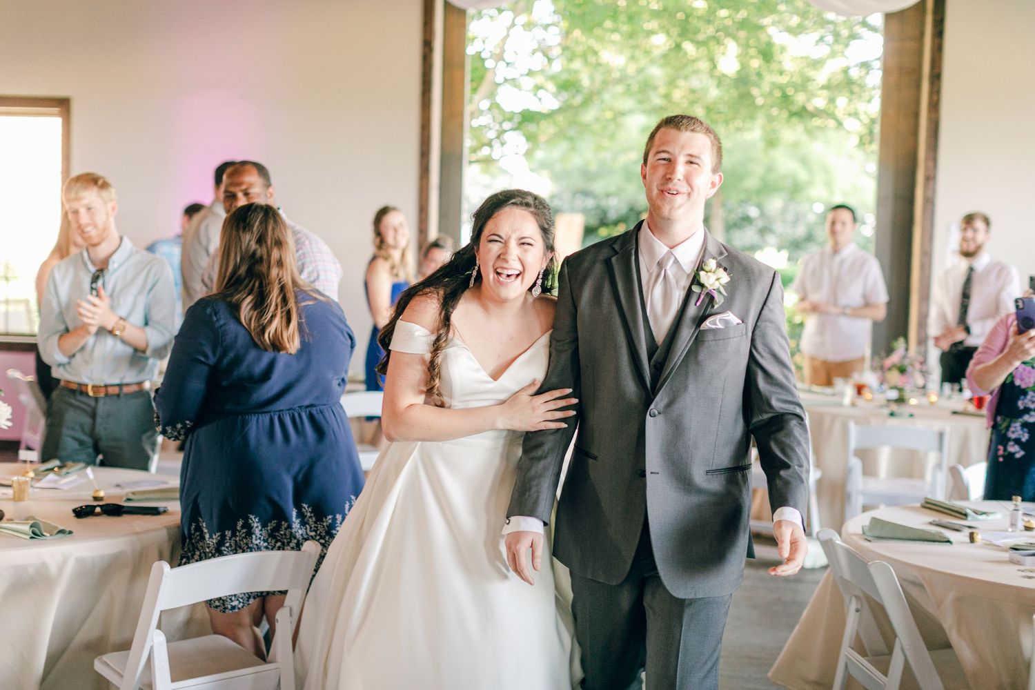 Wedding at Chateau Selah Venue in East Tennessee
