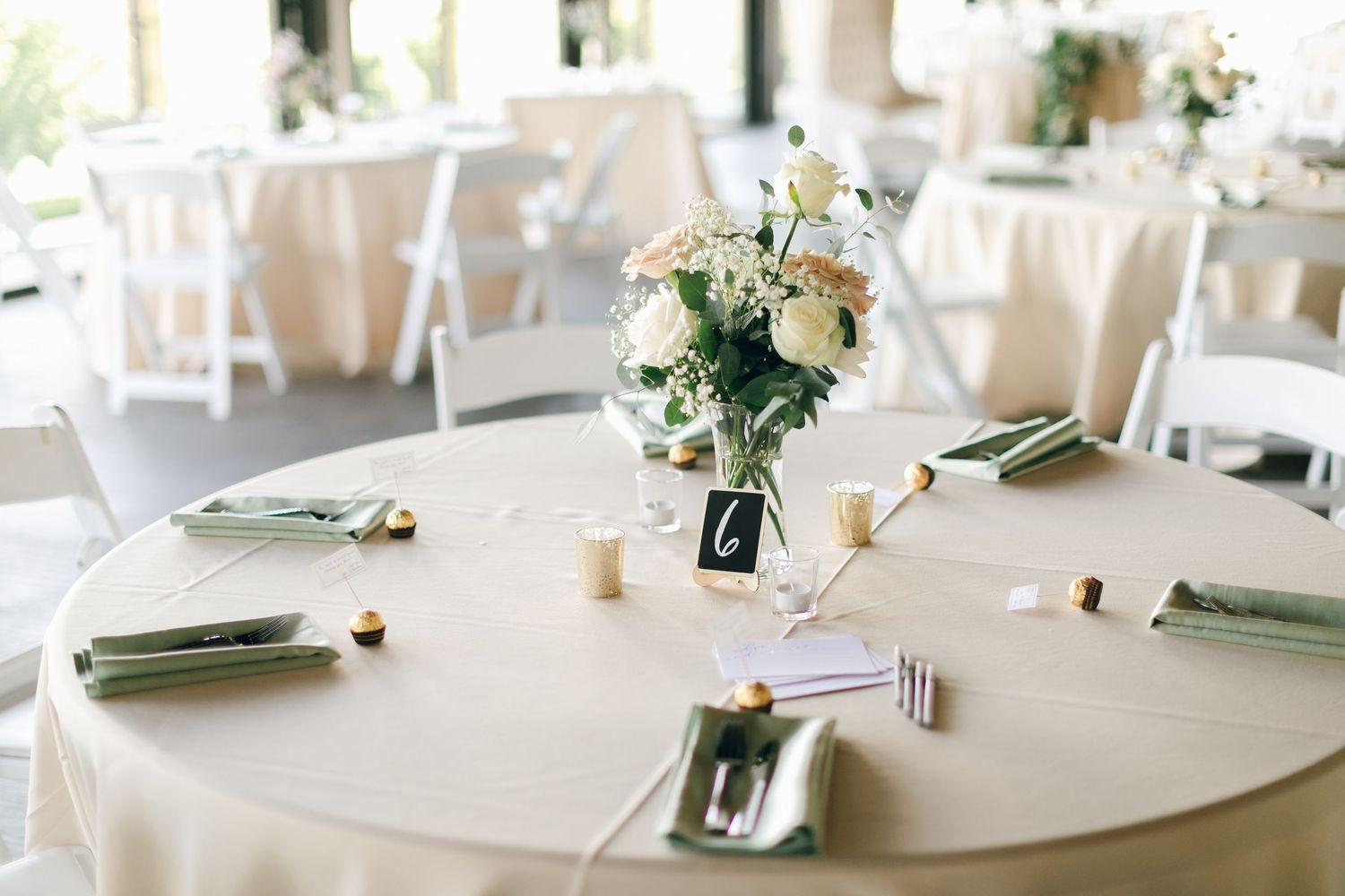 Wedding at Chateau Selah Venue in East Tennessee