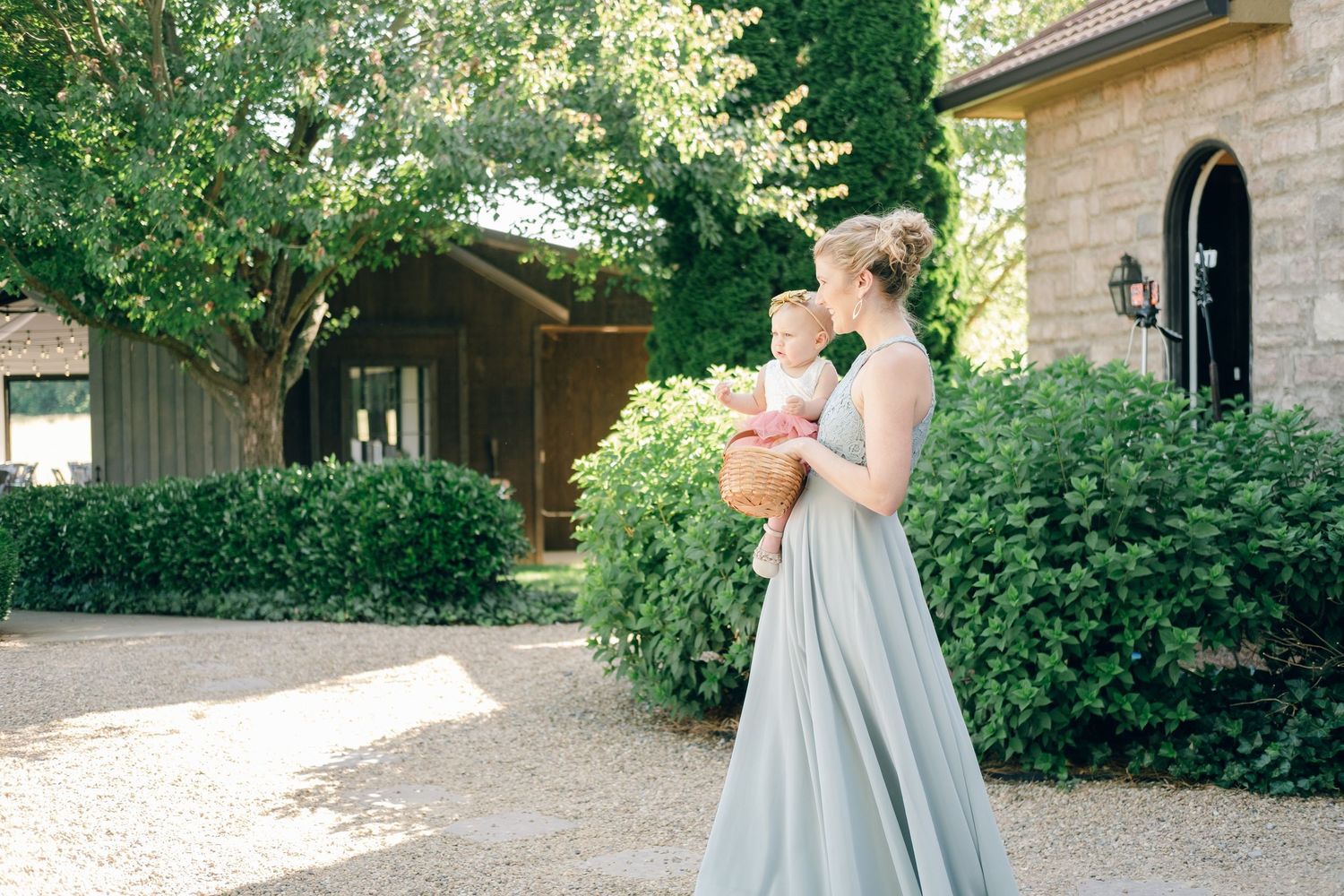 Wedding at Chateau Selah Venue in East Tennessee