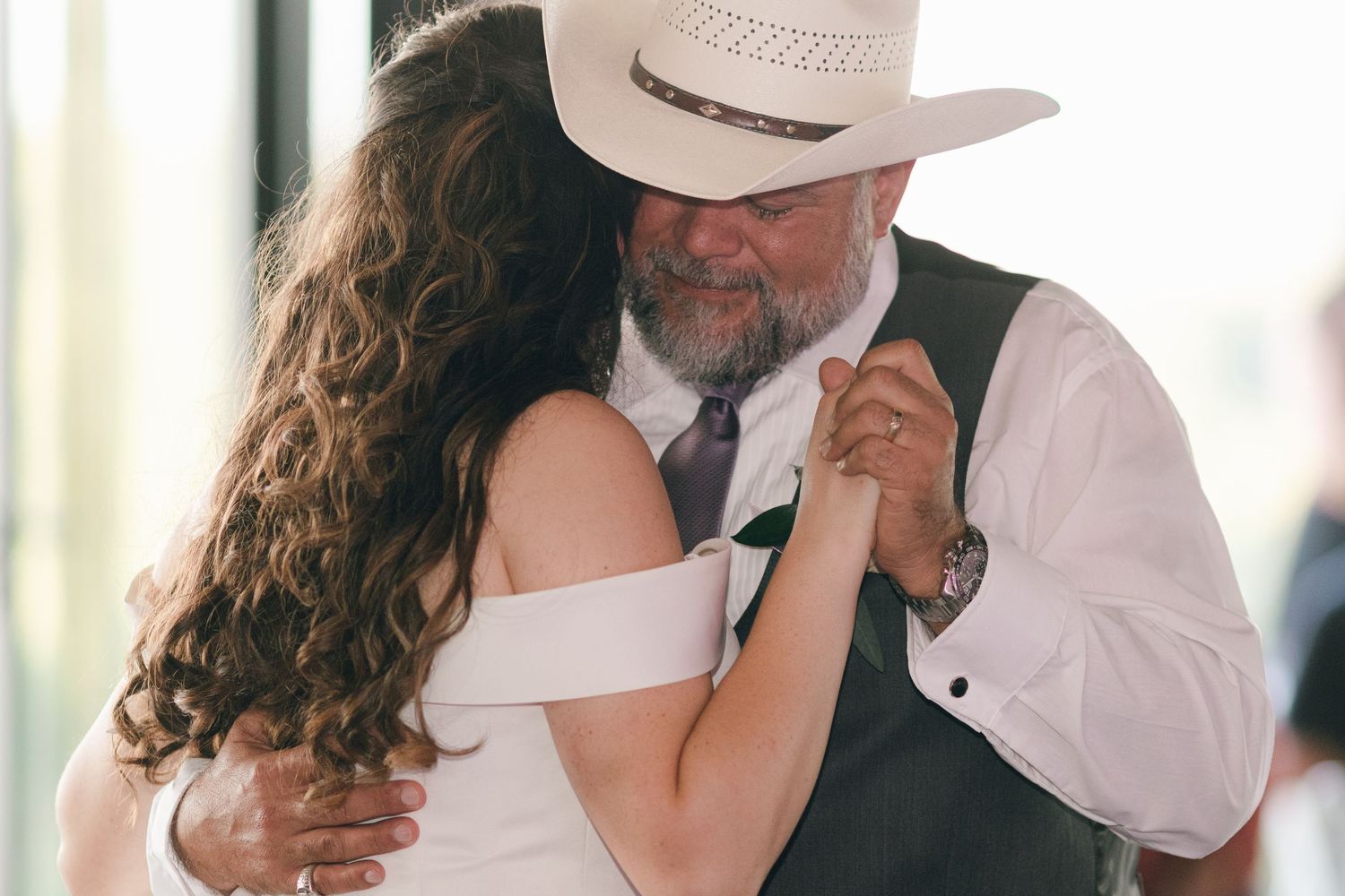Wedding at Chateau Selah Venue in East Tennessee