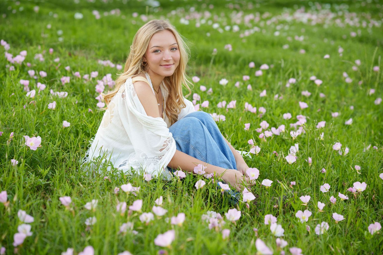 the woodlaNds flower field senior photos.