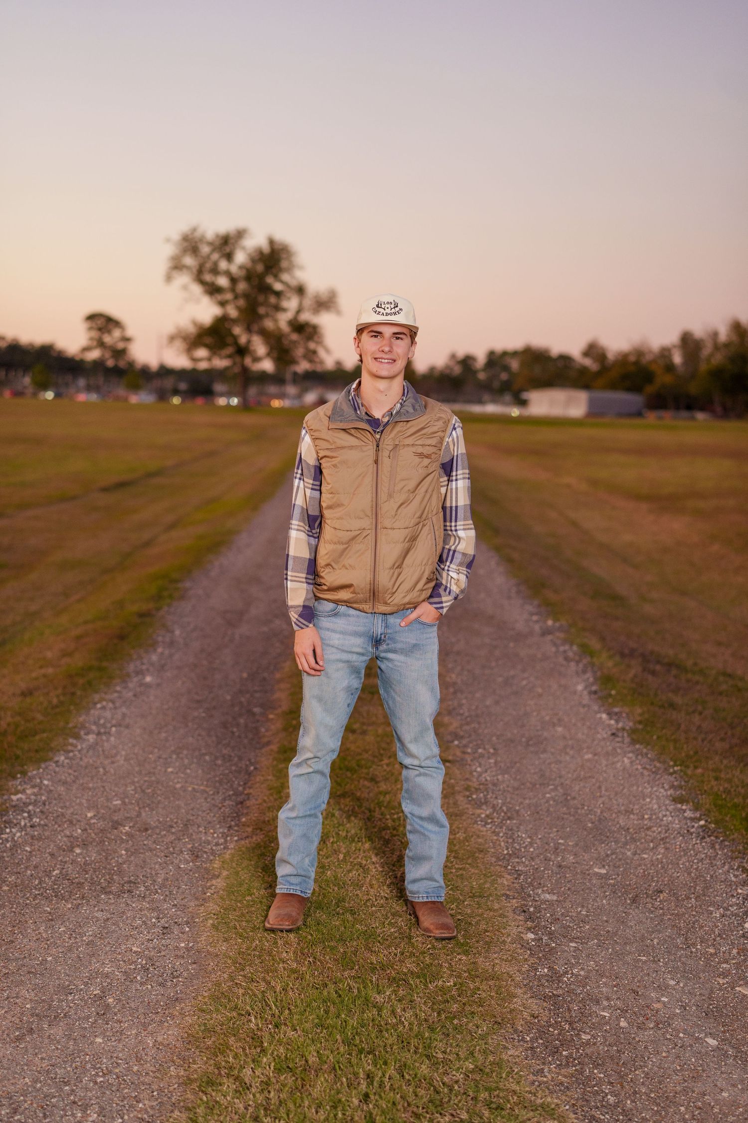 the woodlands senior photographer.  senior photos in the woodlands.  senior guy photos at sunset.