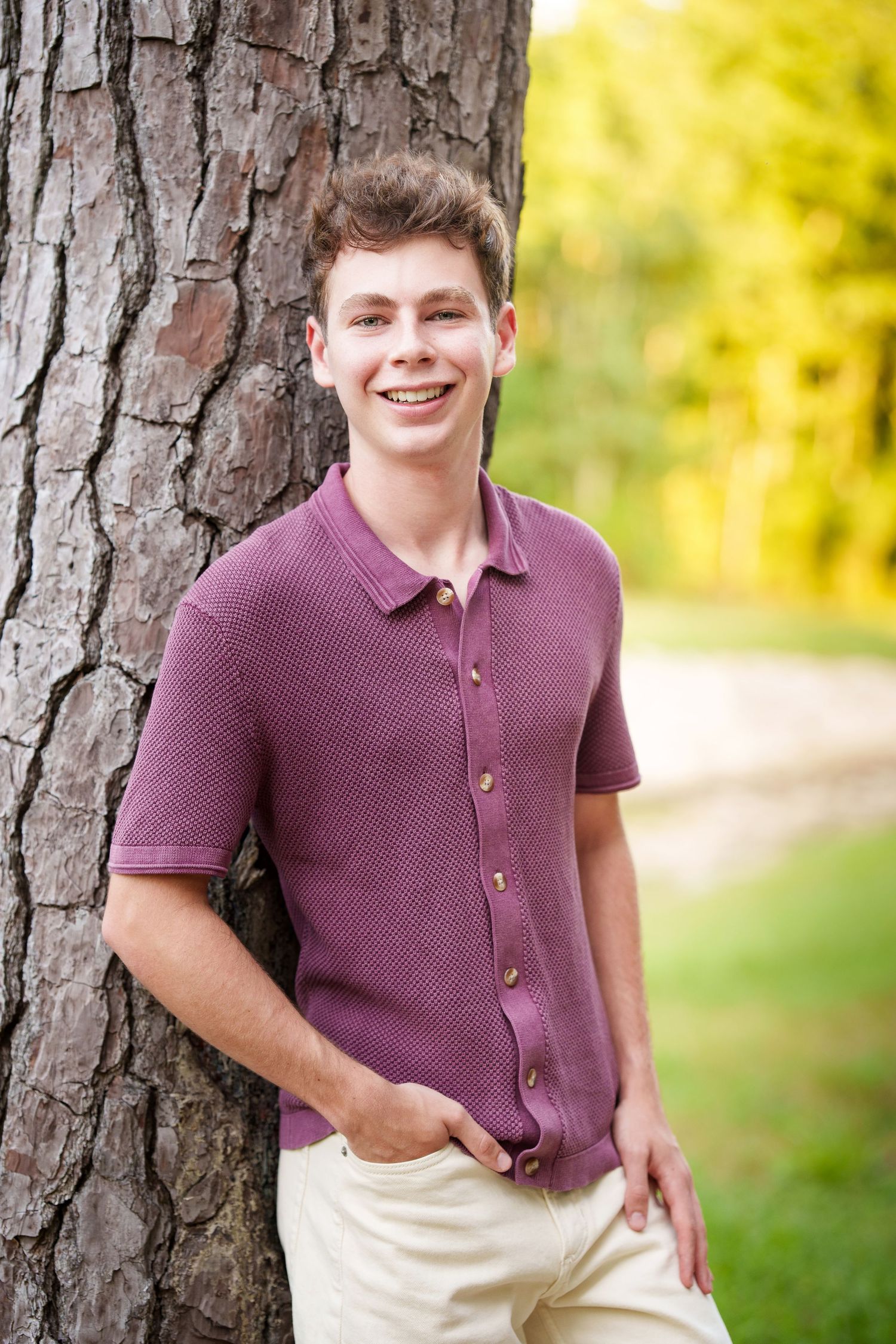senior guy photos in nature in the Woodlands, Texas