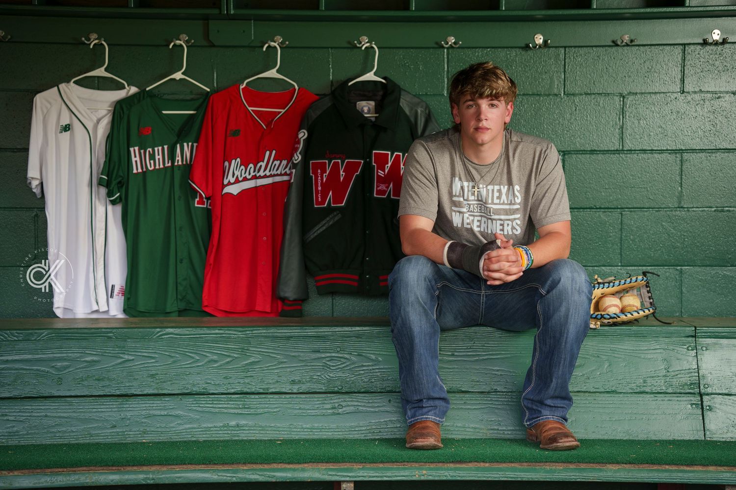The Woodlands Senior Photographer.  Senior guy photos in the Woodlands
