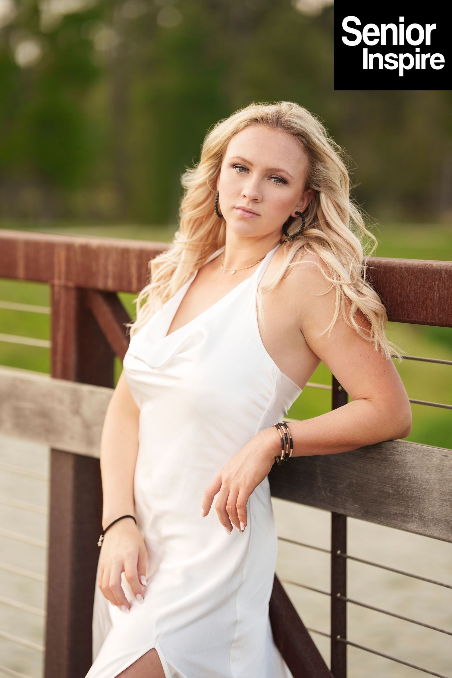 The Woodlands senior photography.  Senior girl at sunset