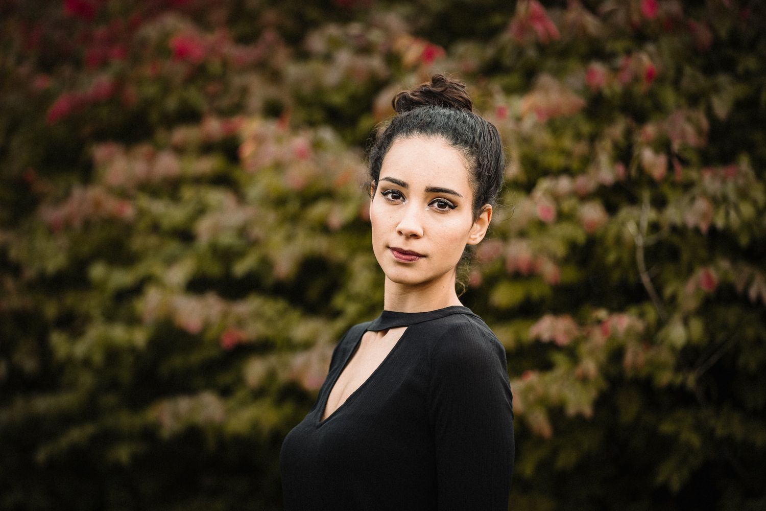Portrait of woman in autumn tones — warm, confident, natural beauty captured by ja'nicole;art