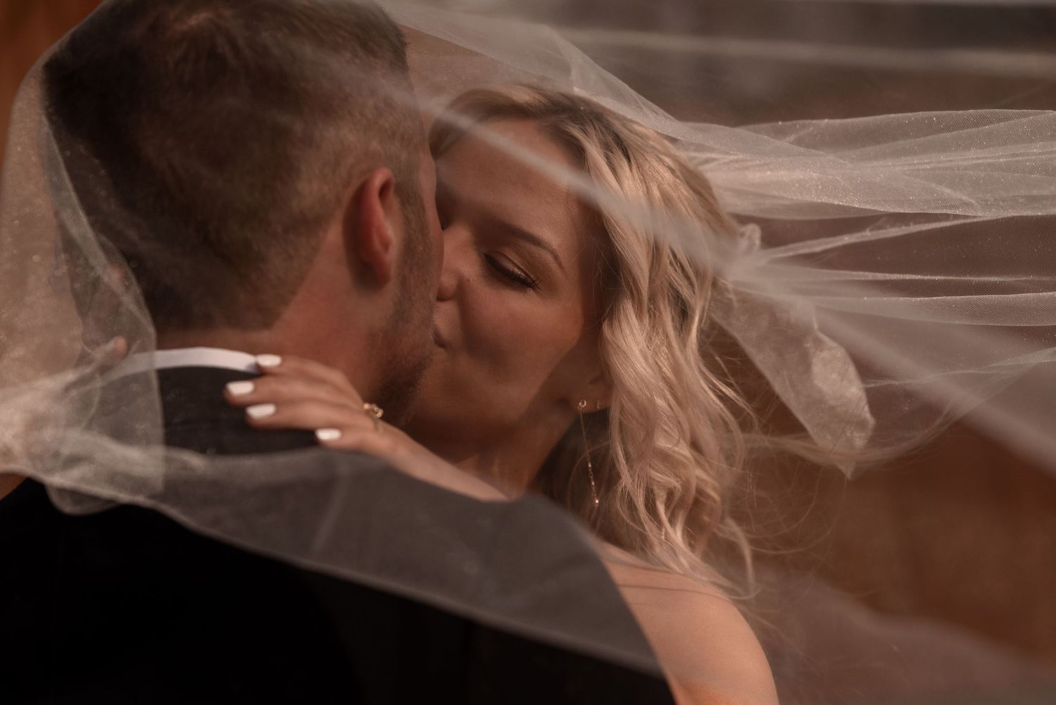 Cheyenne Michelle Photography Oklahoma wedding photographer bride and groom portrait creative bridal photography
