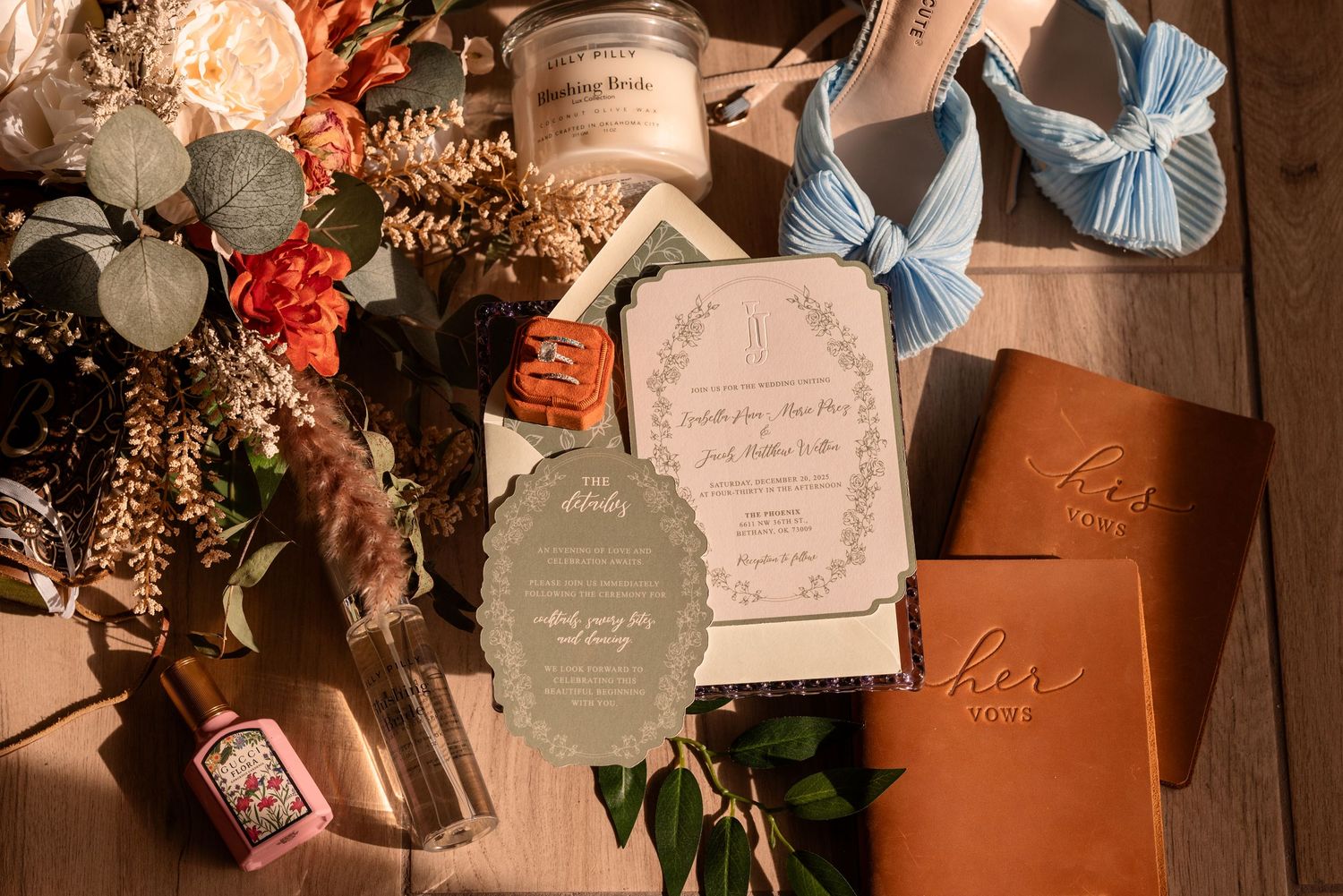 Cheyenne Michelle Photography Oklahoma wedding photographer wedding reception decor moody earthy wedding