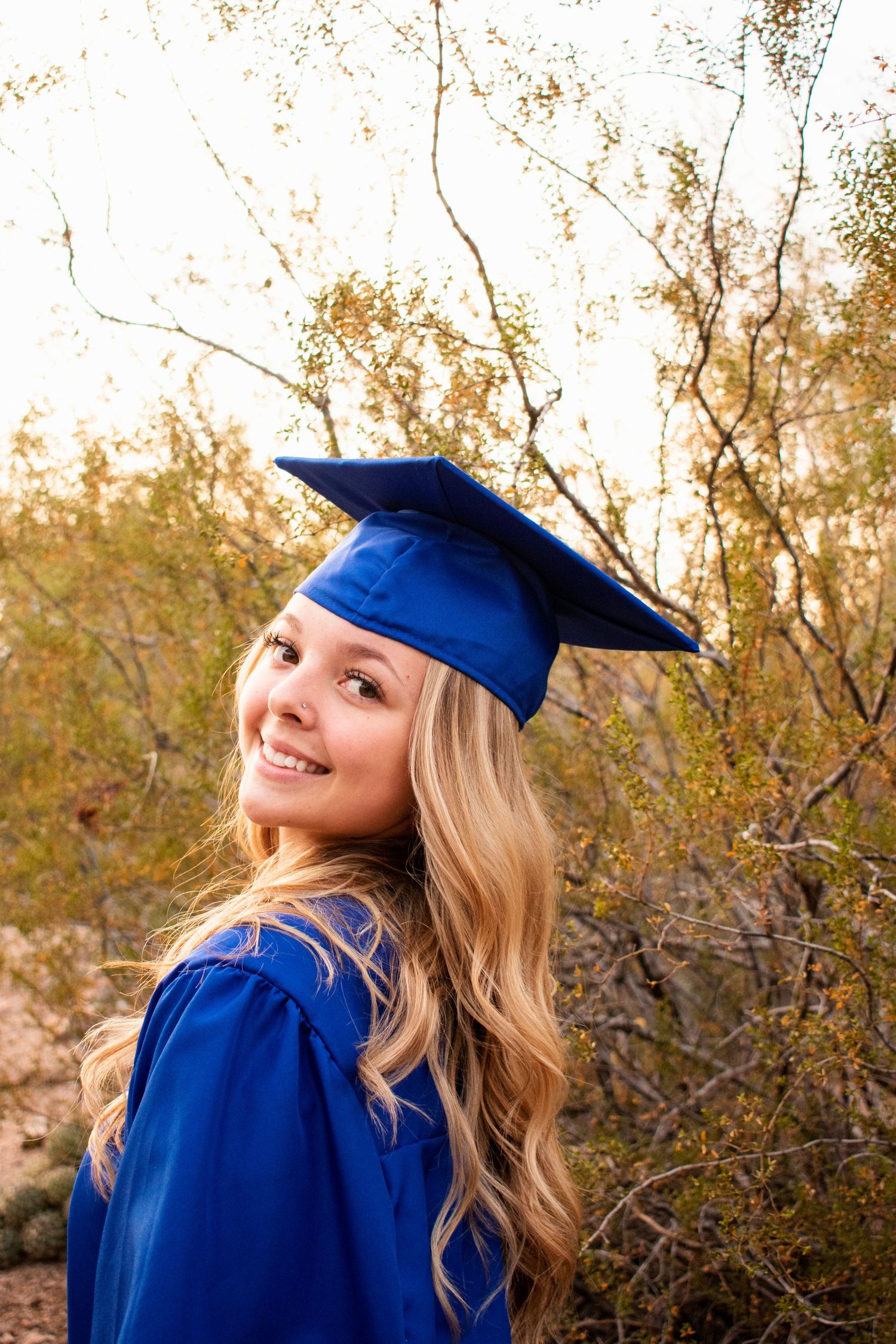 Cheyenne Michelle Photography senior photoshoot graduation photography cap and gown