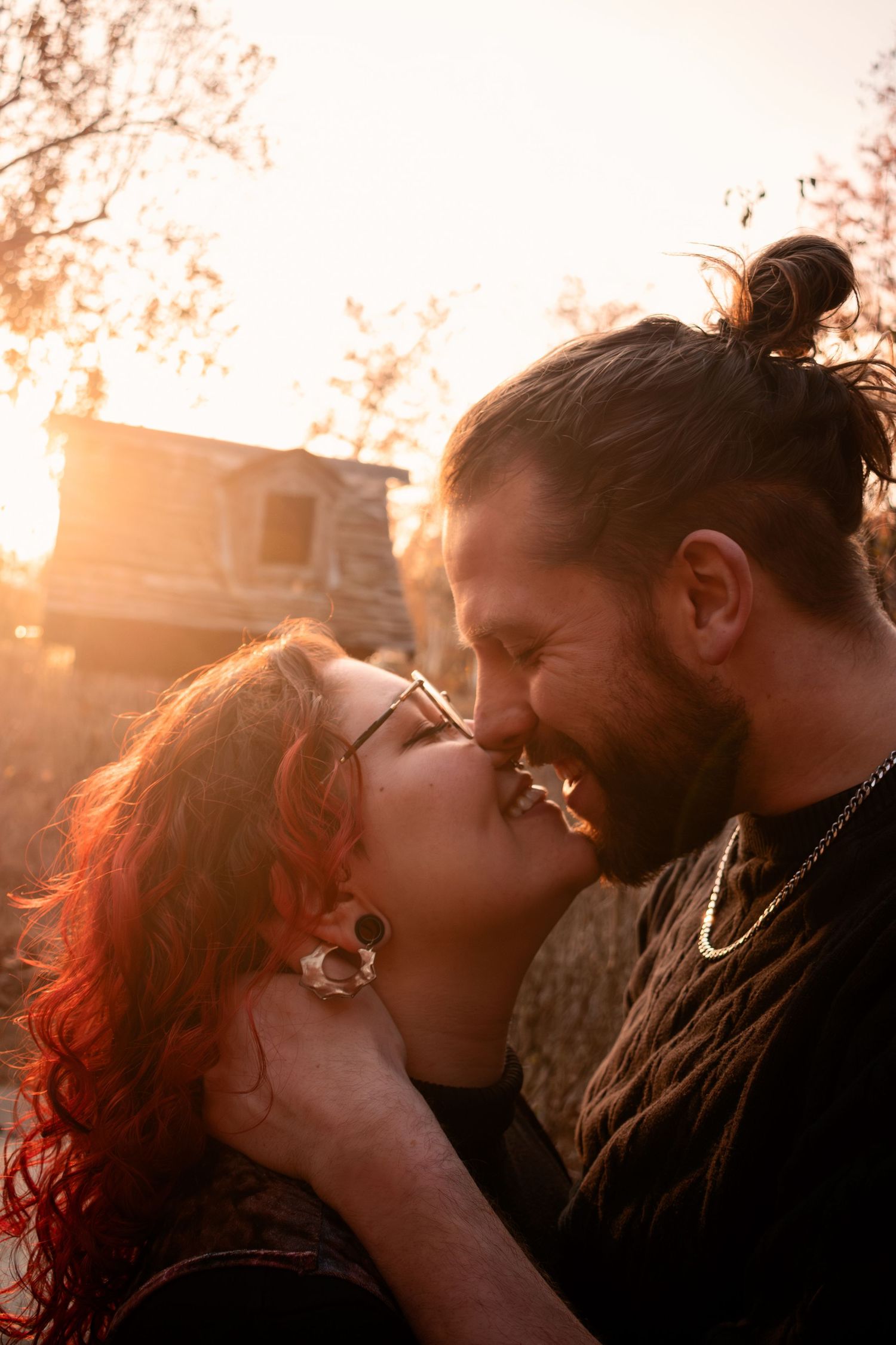 Moody tone oklahoma photographer oklahoma couples engagement photos