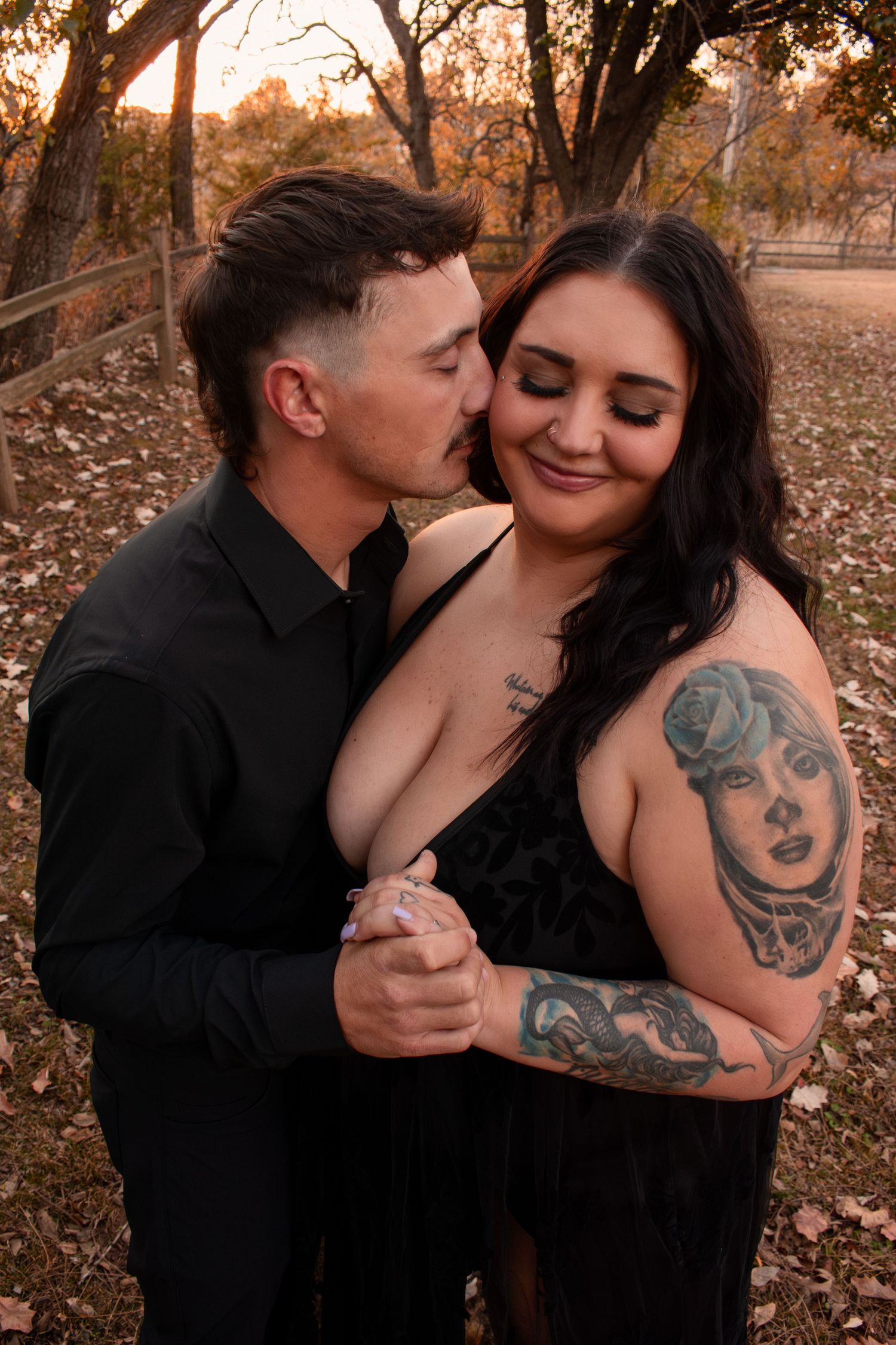 Moody tone oklahoma photographer oklahoma couples engagement photos