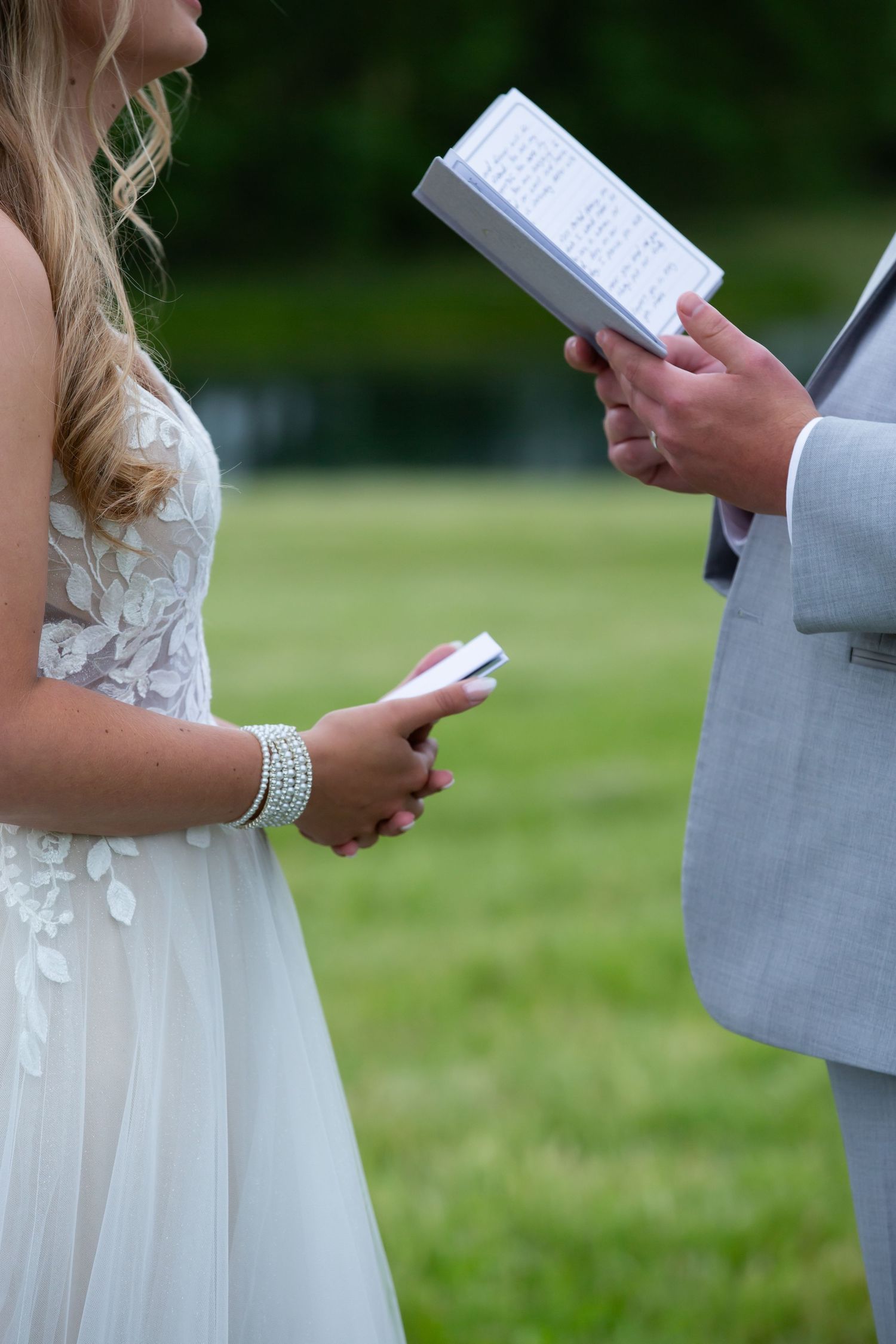 Wedding photographer in northern kentucky, cincinnati, lexington, louisville