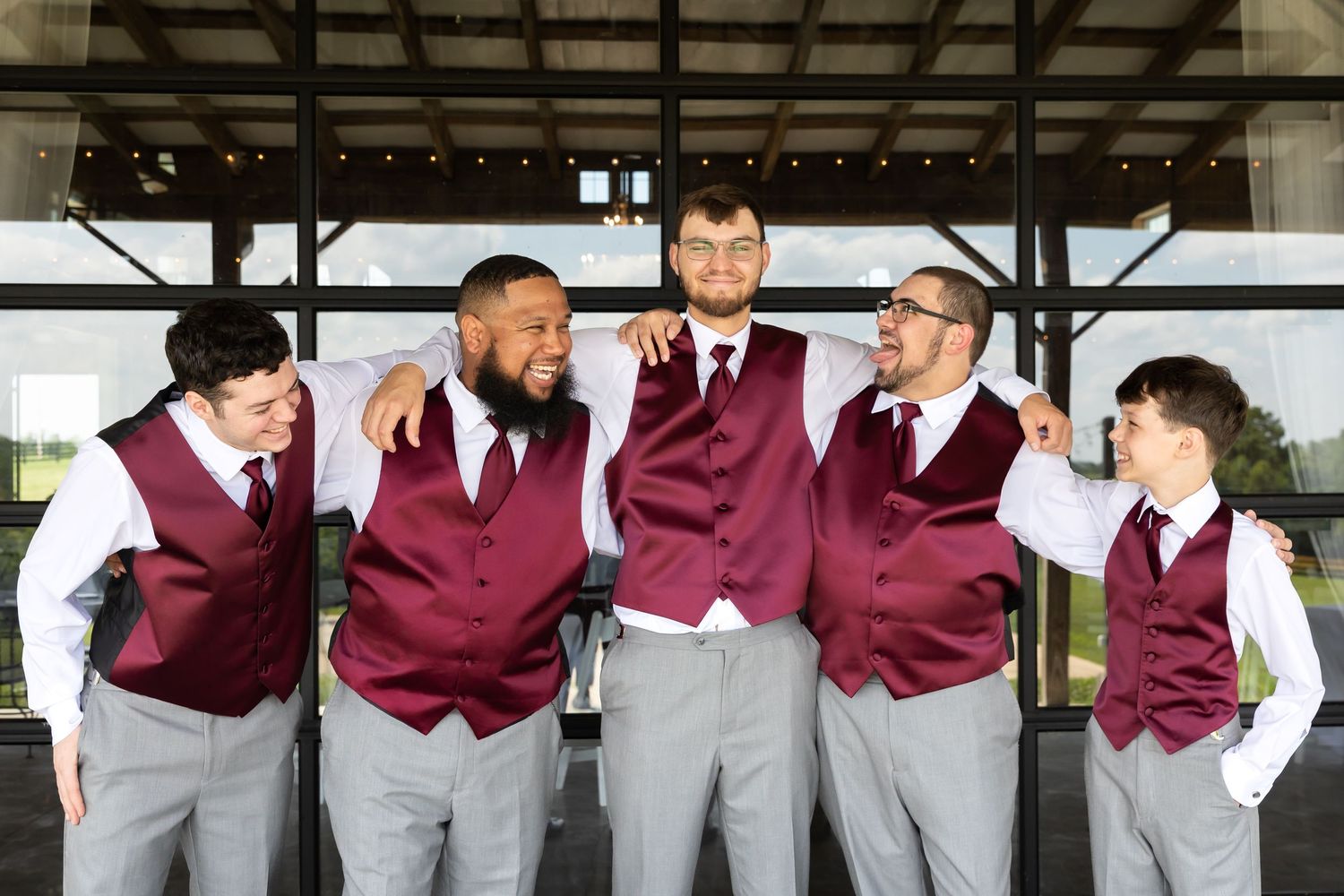 Wedding photographer in northern kentucky, cincinnati, lexington, louisville