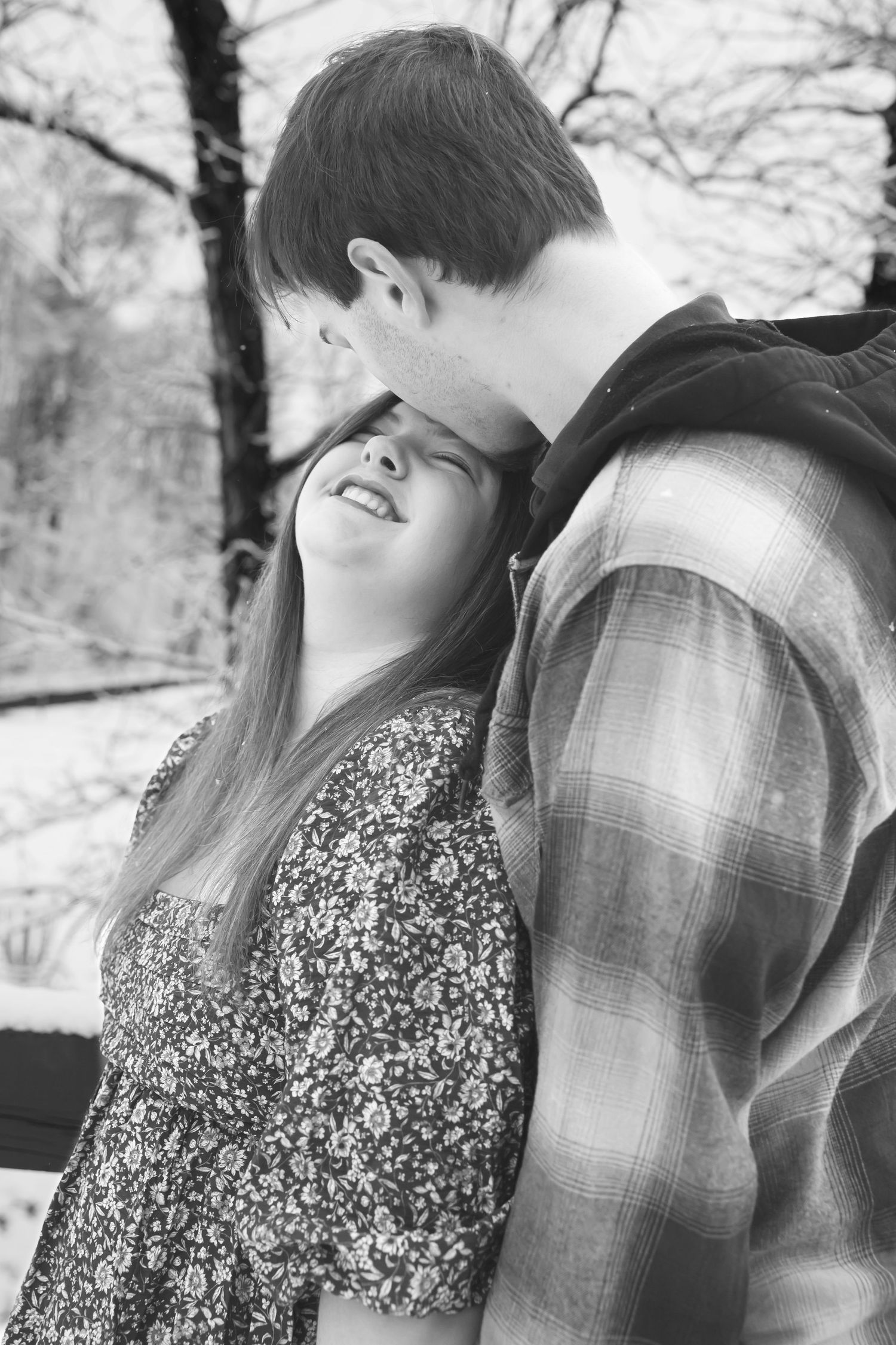 Engagement photographer in northern kentucky, cincinnati, lexington, louisville