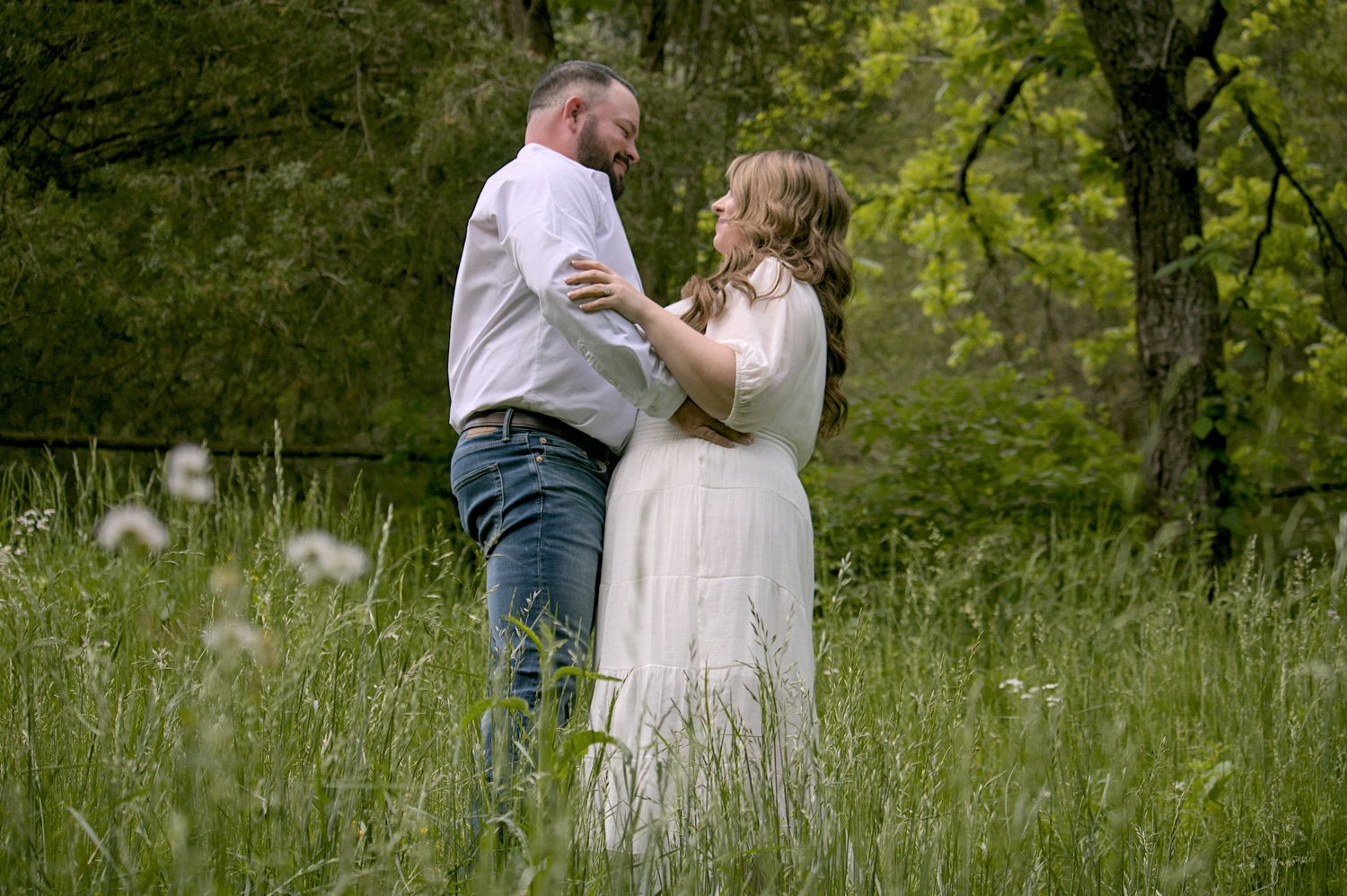 Engagement photographer in northern kentucky, cincinnati, lexington, louisville