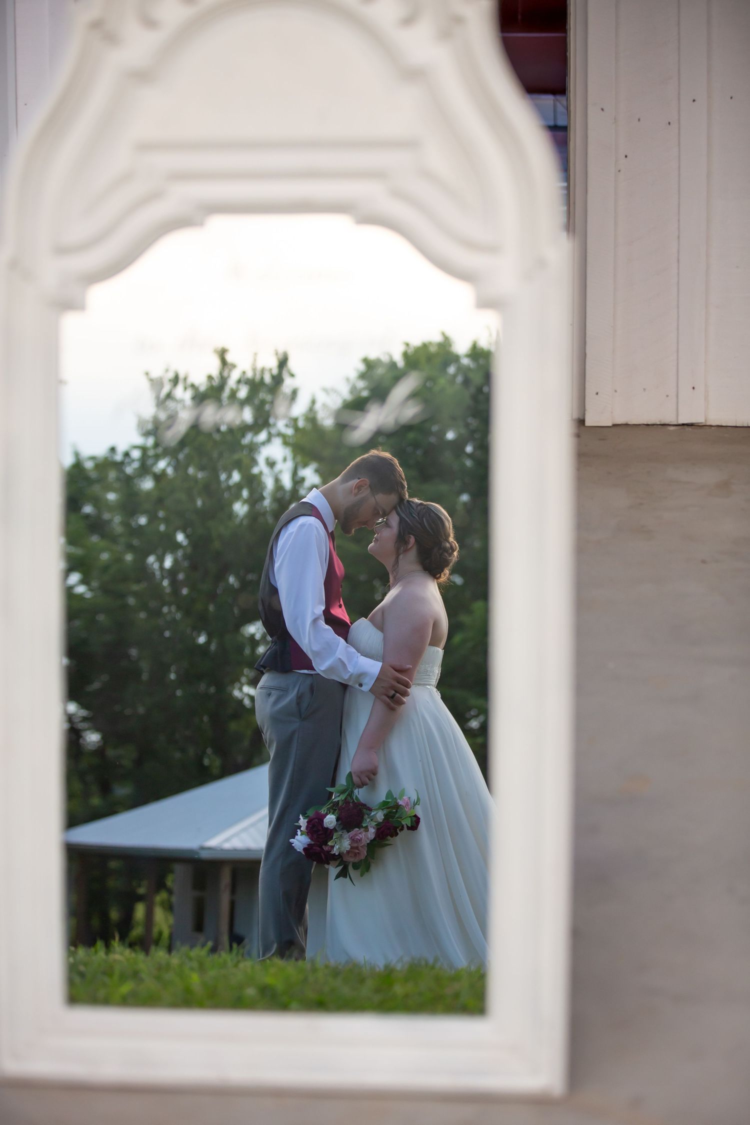 Wedding photographer in northern kentucky, cincinnati, lexington, louisville