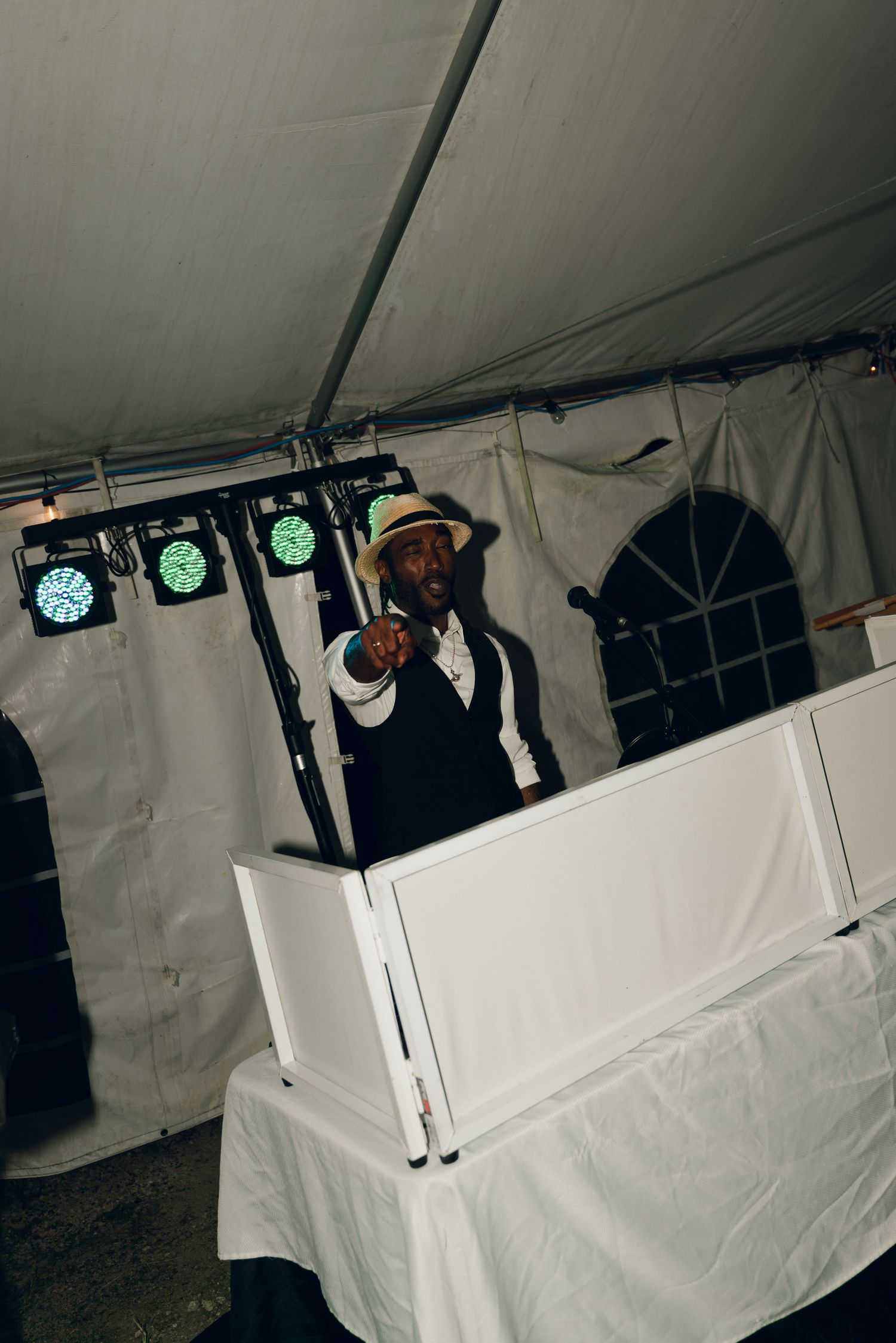 dj at reception