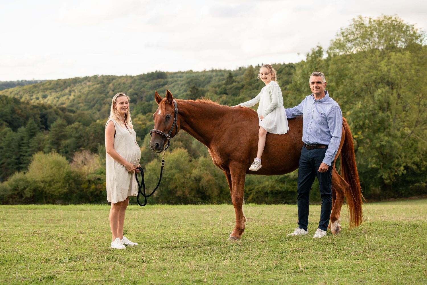 Shooting photo grossesse Normandie - Photographe Grossesse Rouen - shooting photo famille Normandie - Photographe famille Deauville