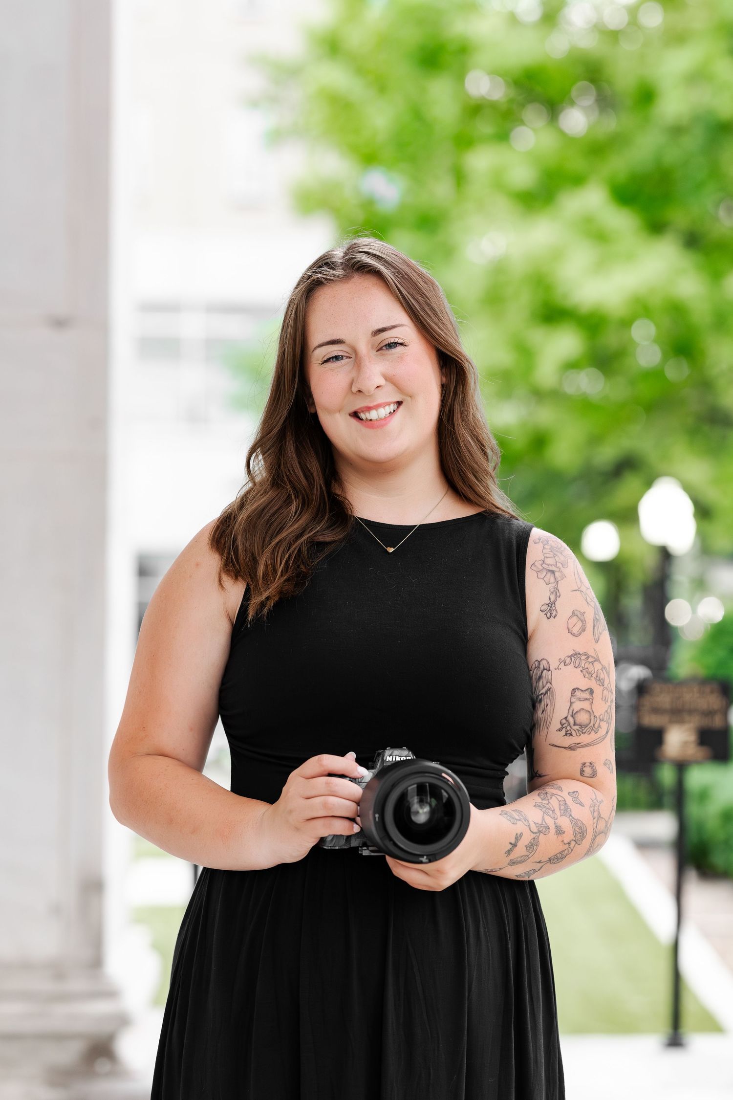 North Alabama budget friendly wedding and portrait photographer based in Madison, Alabama. Della Smithson Photography