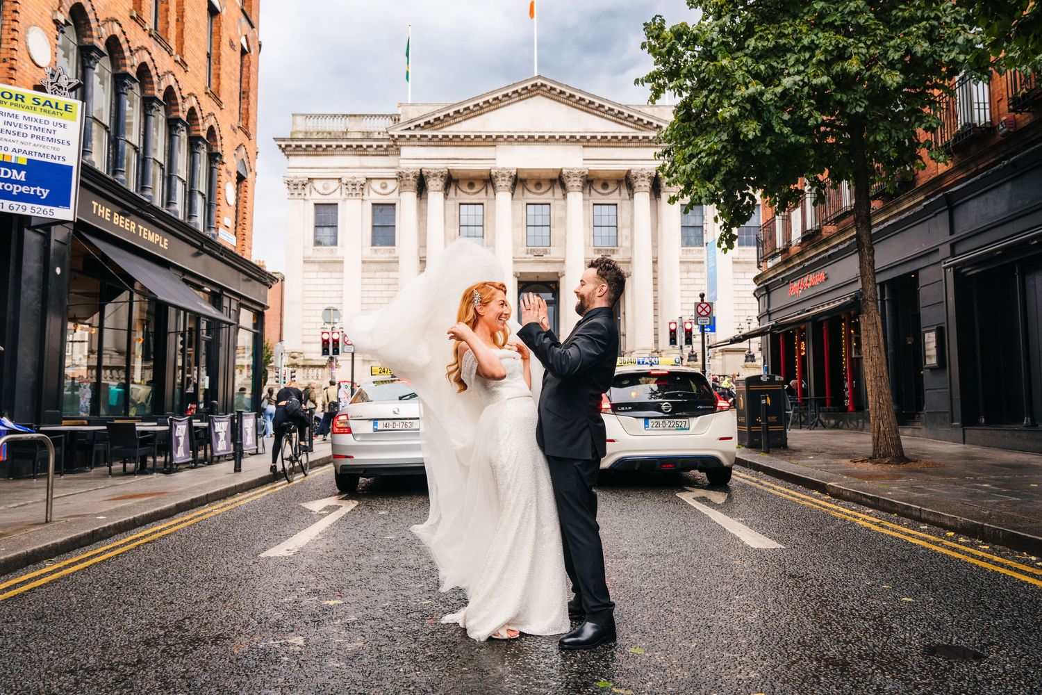 city hall dublin wedding photos
