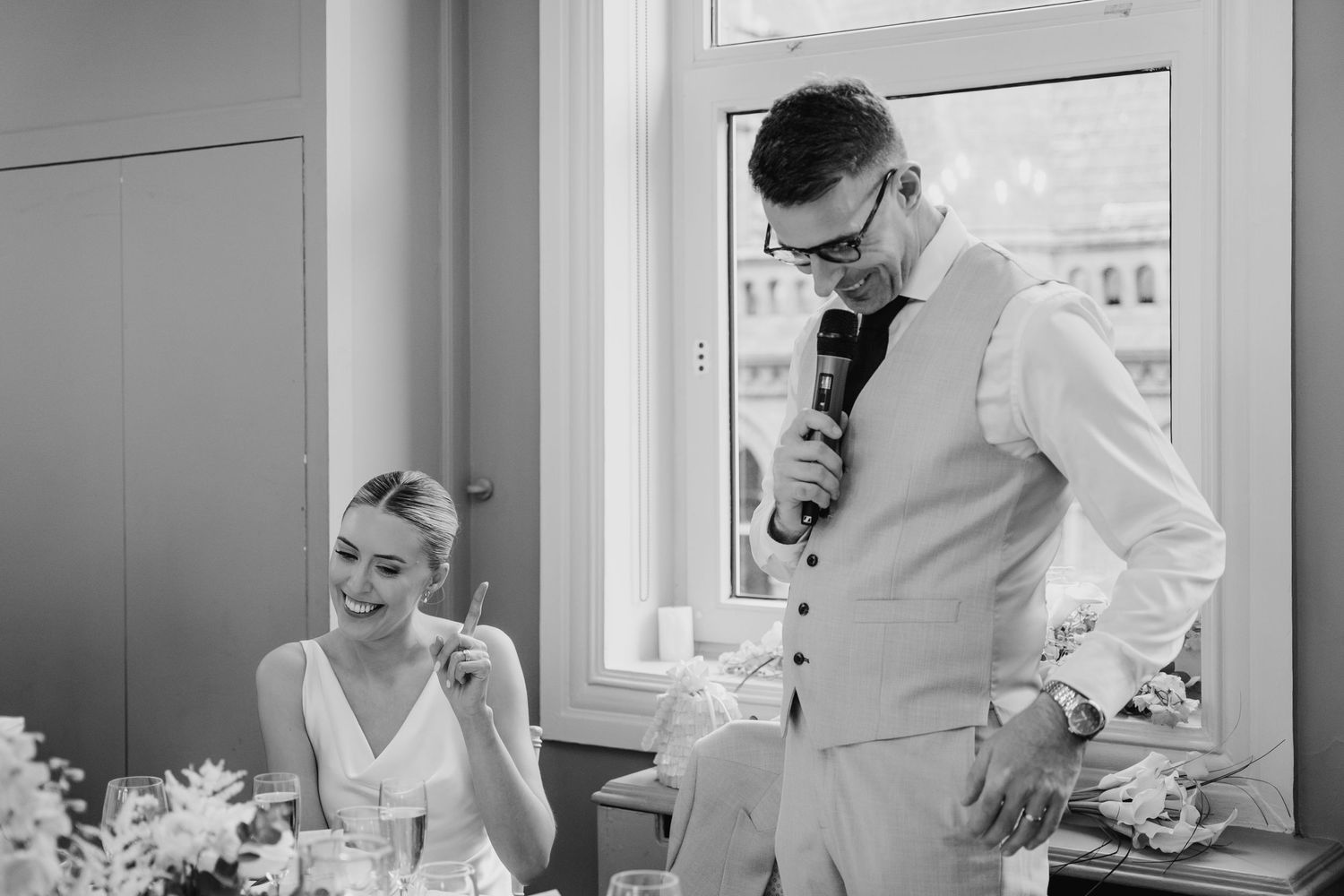Dublin wedding photographer Candid City hall