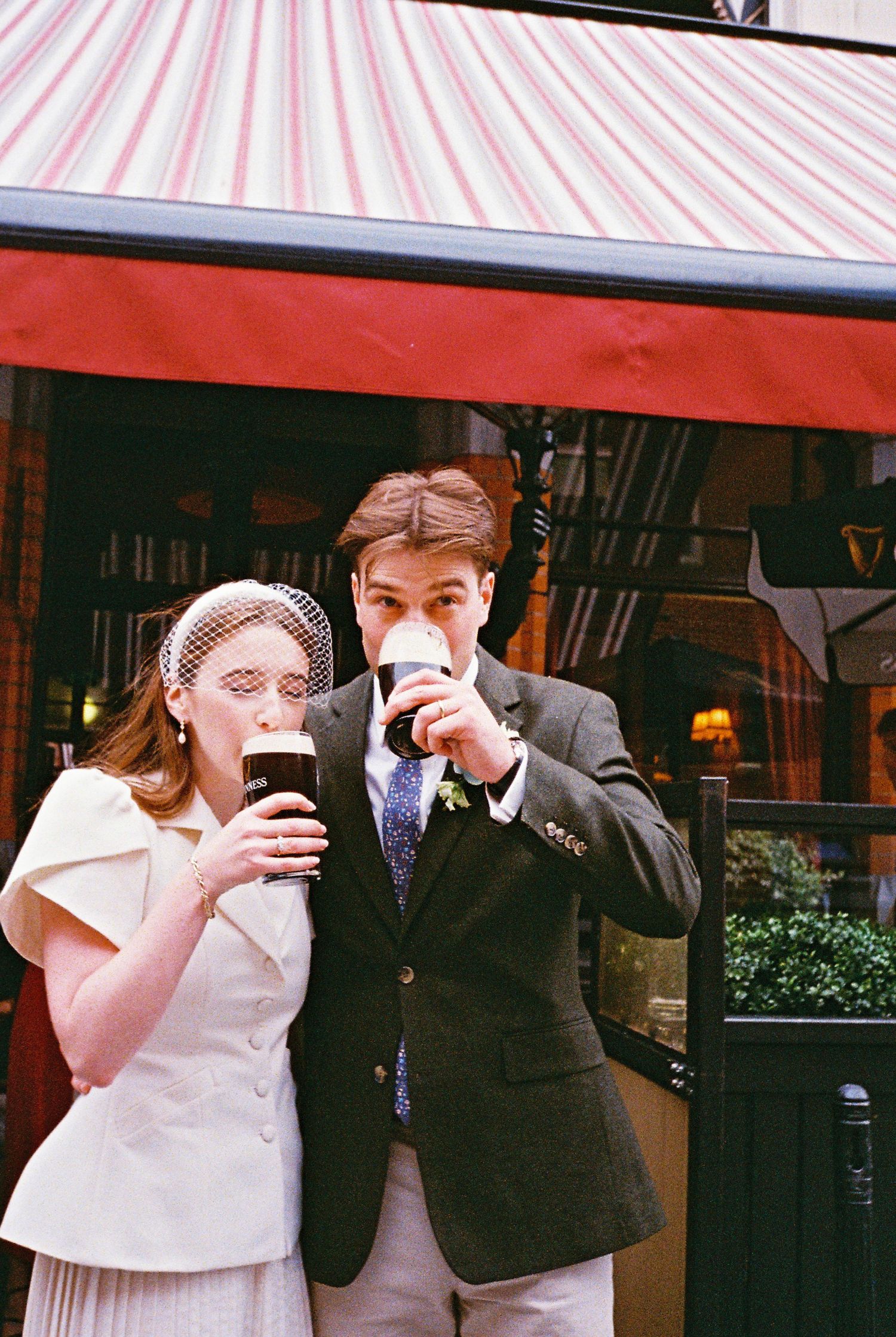 candid natural documentary wedding photographer dublin trinity college city