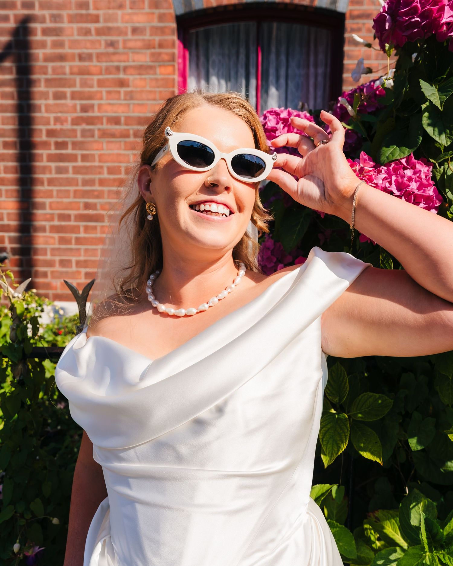 Hen's teeth dublin wedding photographer documentary candid