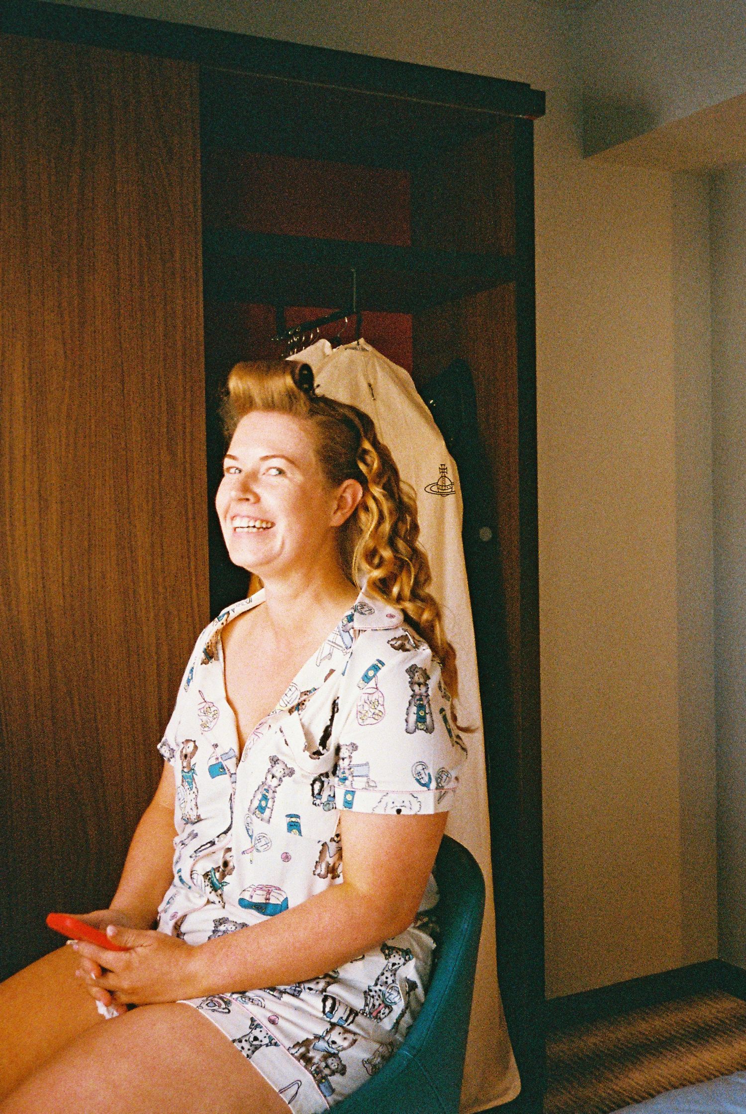 Hen's teeth dublin wedding photographer documentary candid