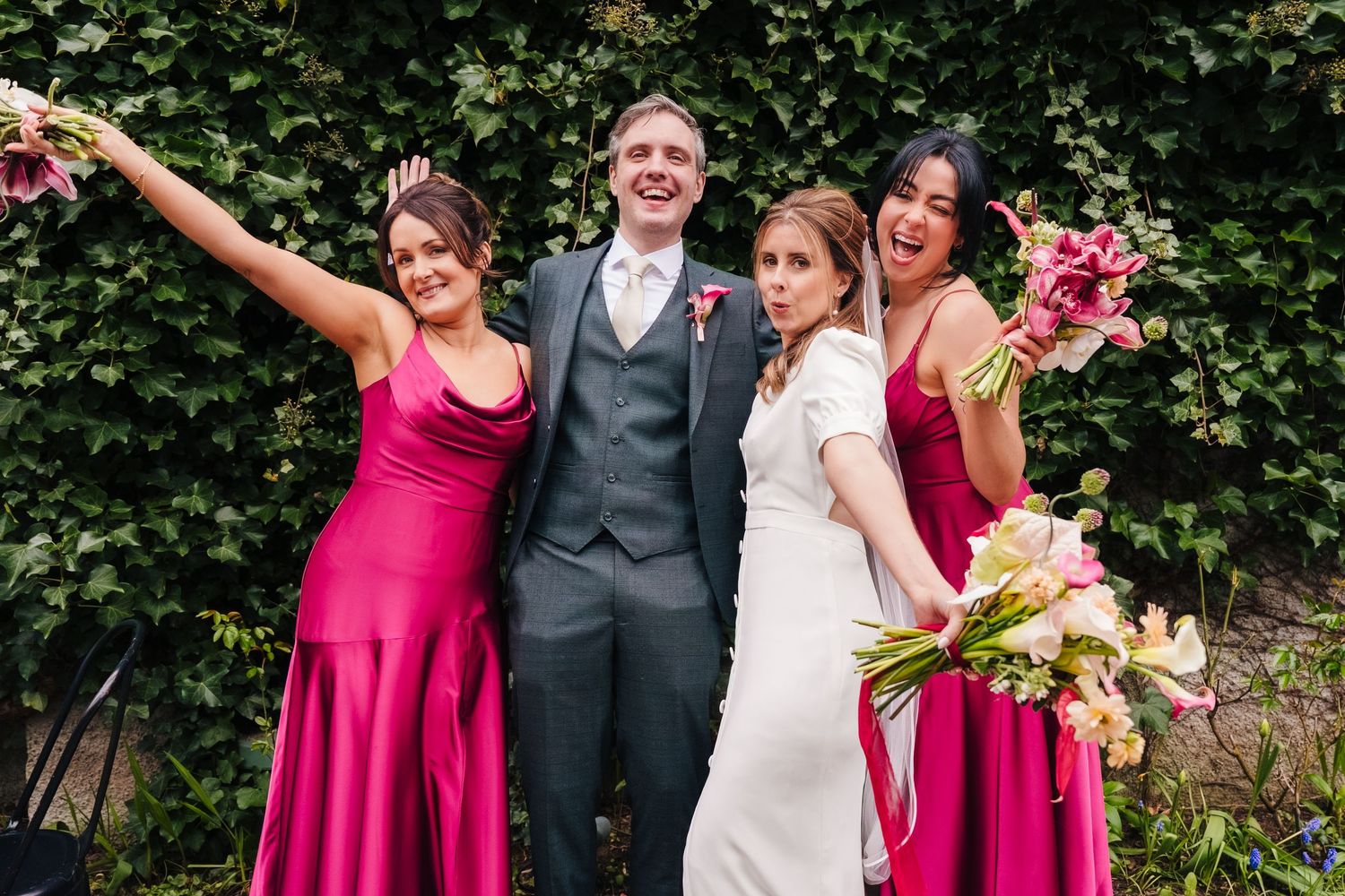 Wedding couple portraits at Kilkenny Castle photographed by Dublin wedding photographer