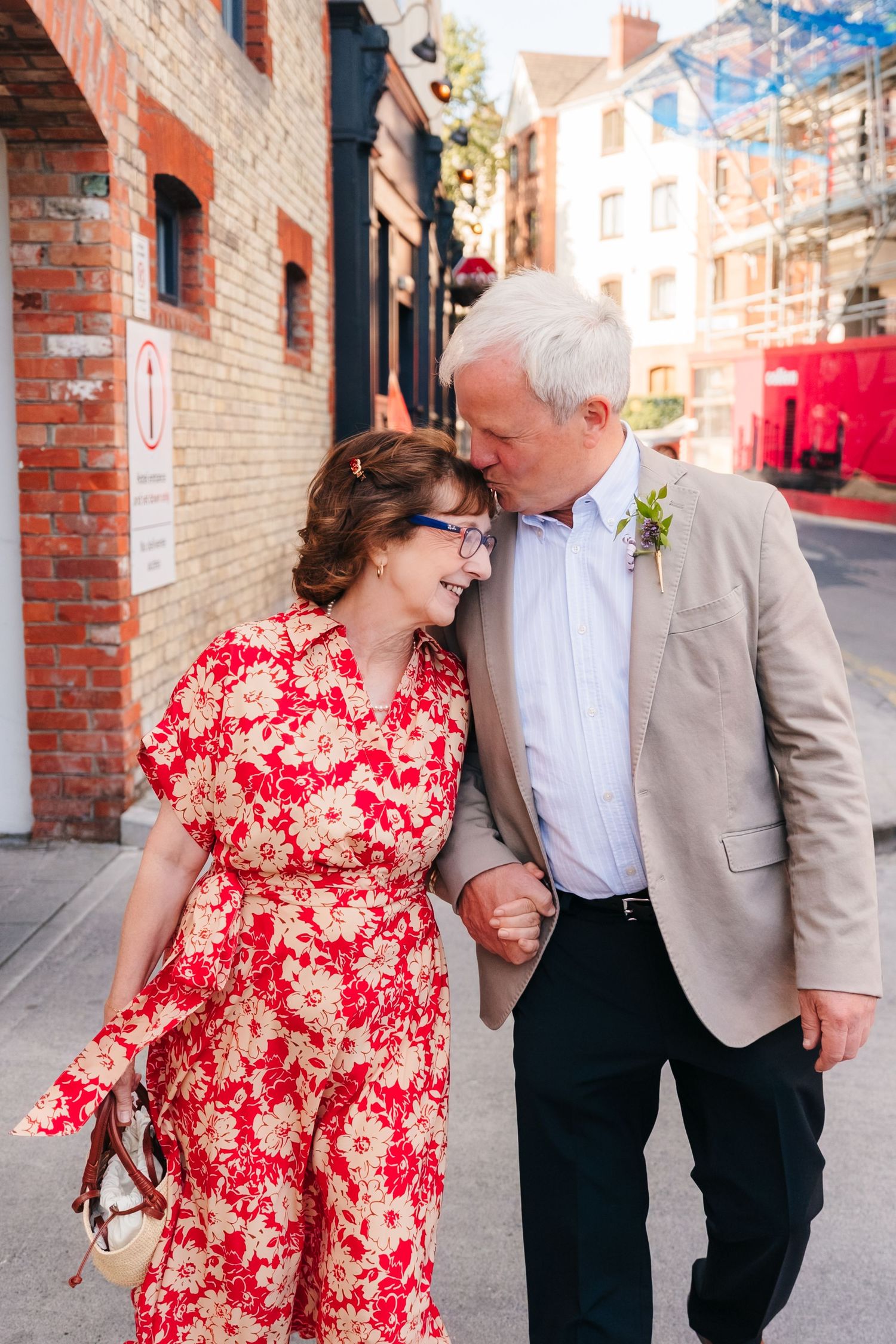 Hen's teeth dublin wedding photographer documentary candid