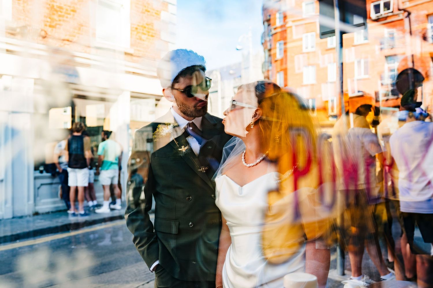 Hen's teeth dublin wedding photographer documentary candid