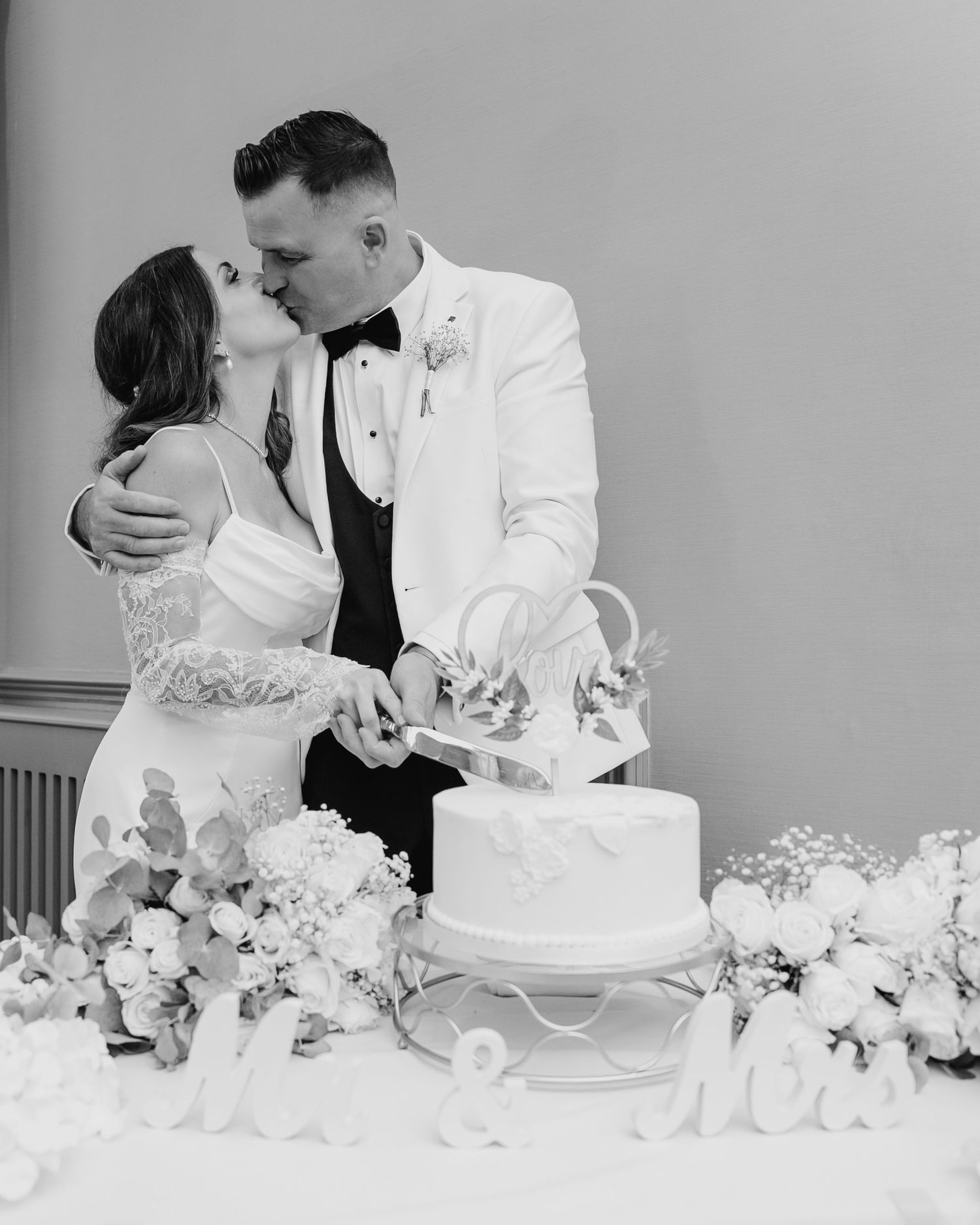 candid wedding photographer dublin ireland meath documentary