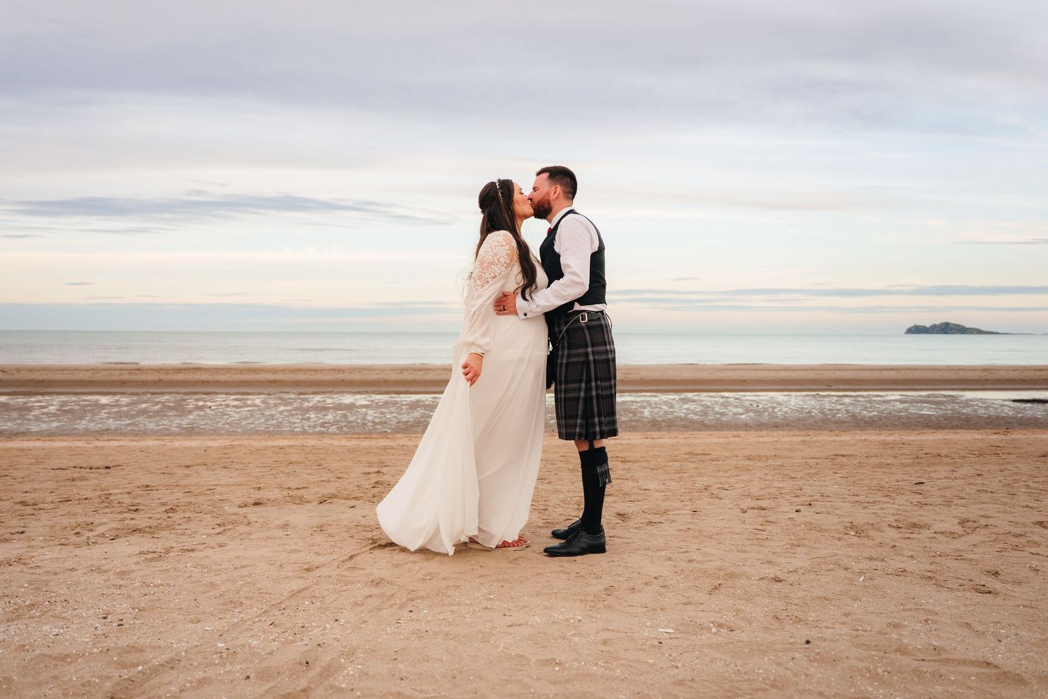 Portmarnock Hotel Wedding PHOTOGRAPHER Dublin
