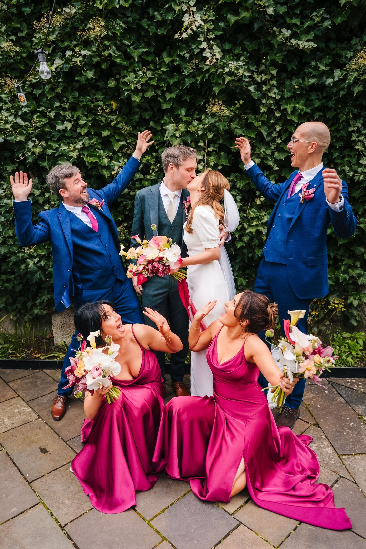 Wedding couple portraits at Kilkenny Castle photographed by Dublin wedding photographer