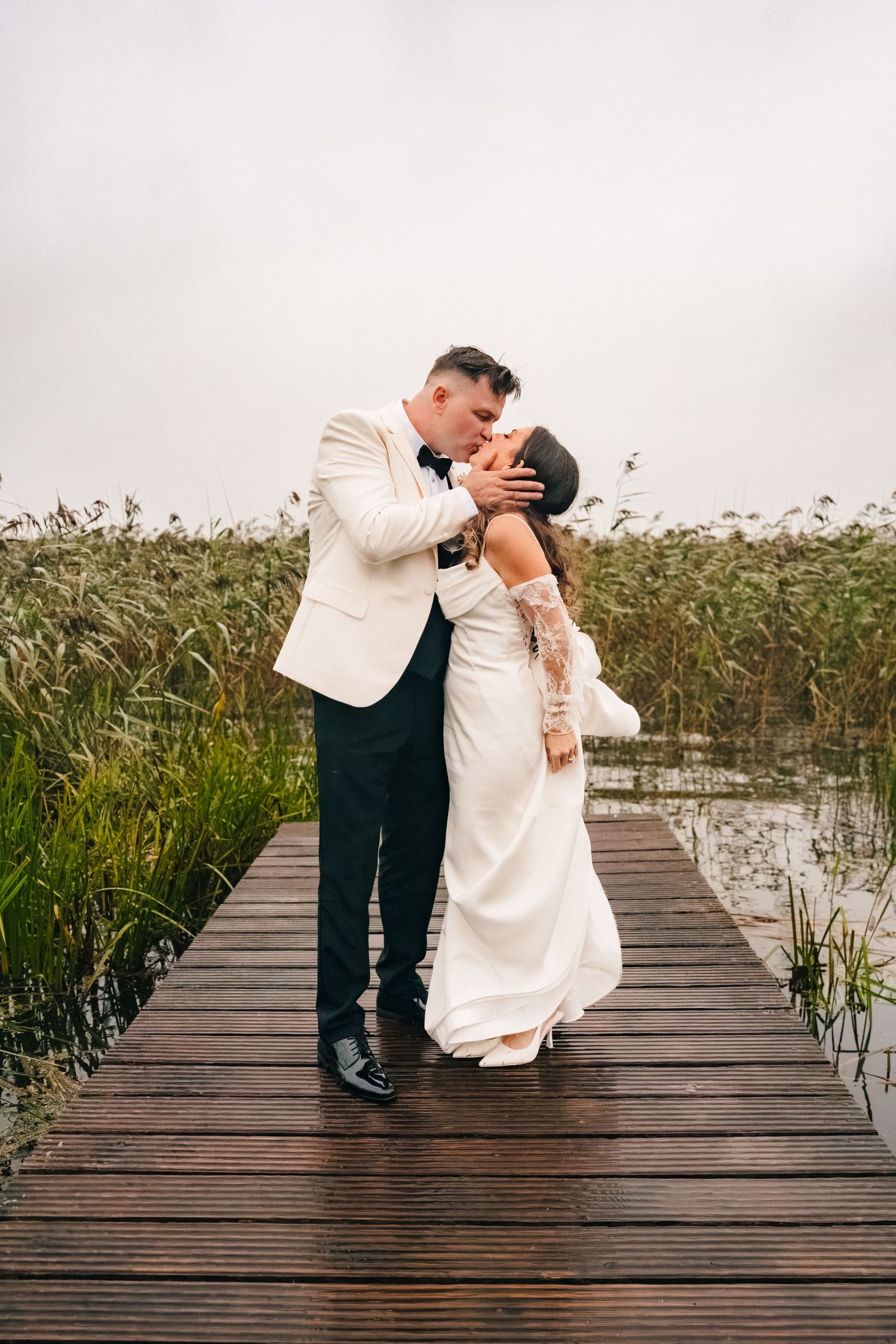 candid wedding photographer dublin ireland meath documentary